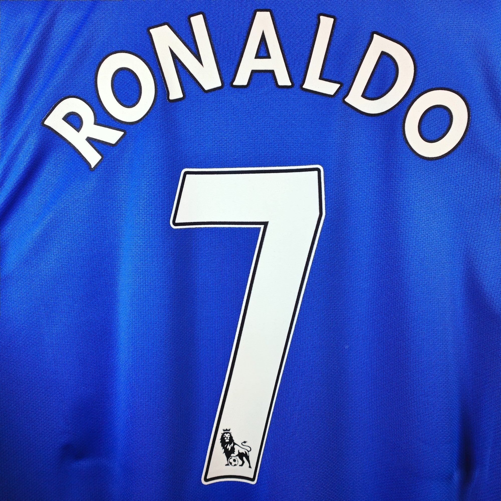 2008 - 09 Manchester United Third Shirt Ronaldo 7 (M) - Eternal Pitch