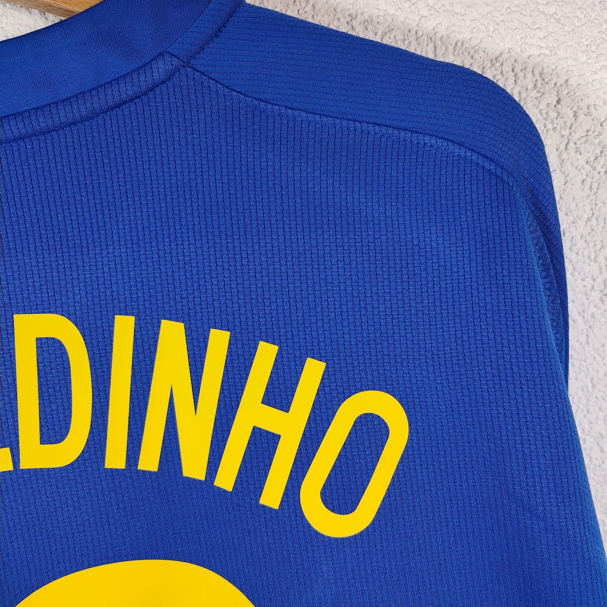 2008 - 10 Brazil Away Shirt Ronaldinho 10 - 6.5/10 - (L) - Eternal Pitch