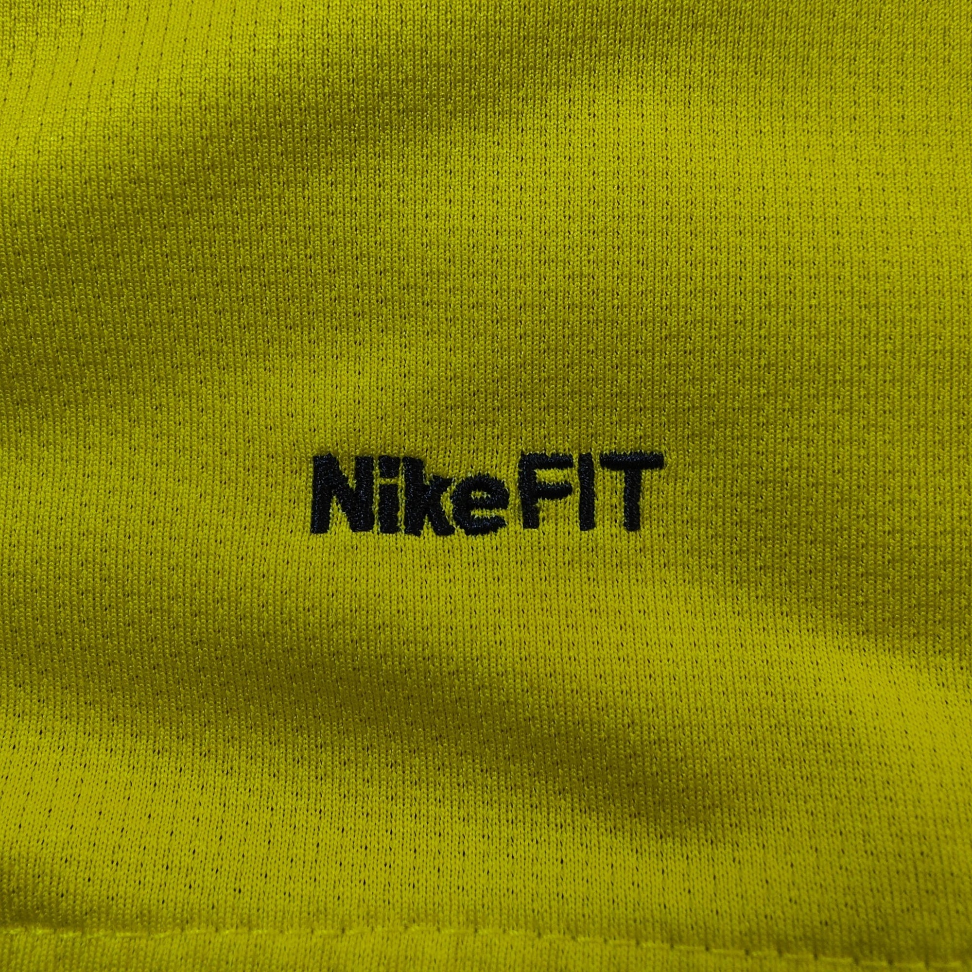 2008 - 10 FC Barcelona Away Shirt Ibrahimovic 9 - 9.5/10 - (M) - Eternal Pitch