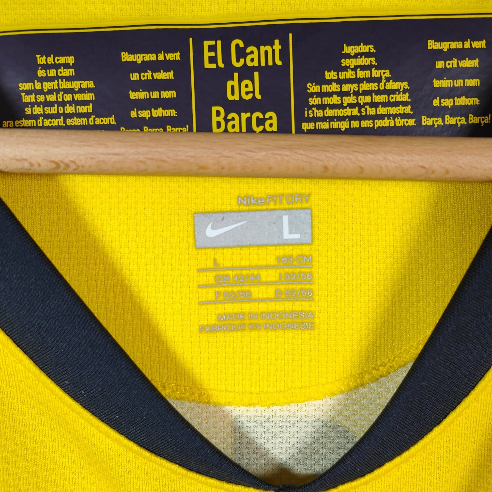 2008 - 10 FC Barcelona Away Shirt Messi 10 (L) - Eternal Pitch