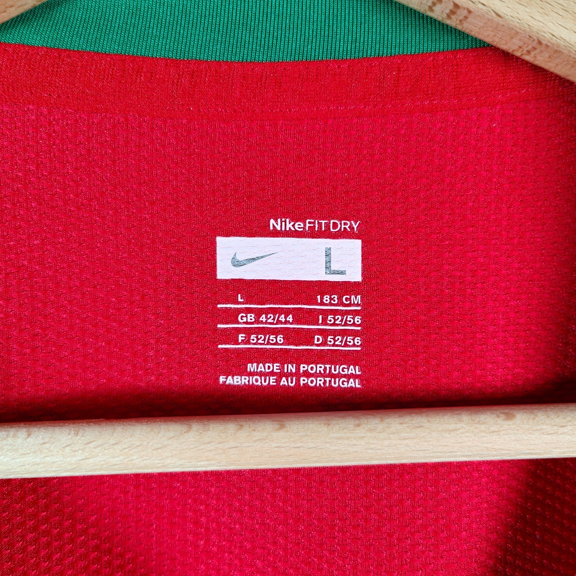 2008 - 10 Portugal Home Shirt Ronaldo 7 - 9.5/10 - (L) - Eternal Pitch