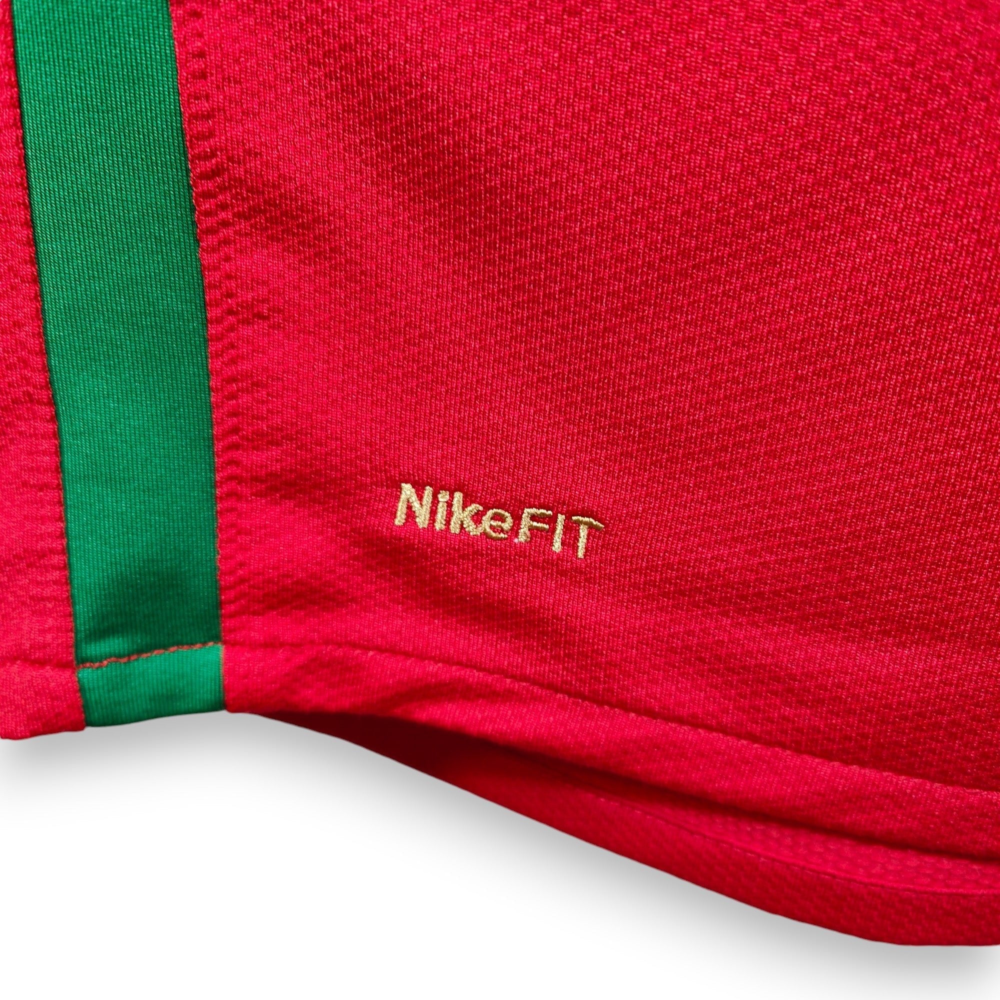 2008 - 10 Portugal Home Shirt Ronaldo 7 - 9.5/10 - (L) - Eternal Pitch