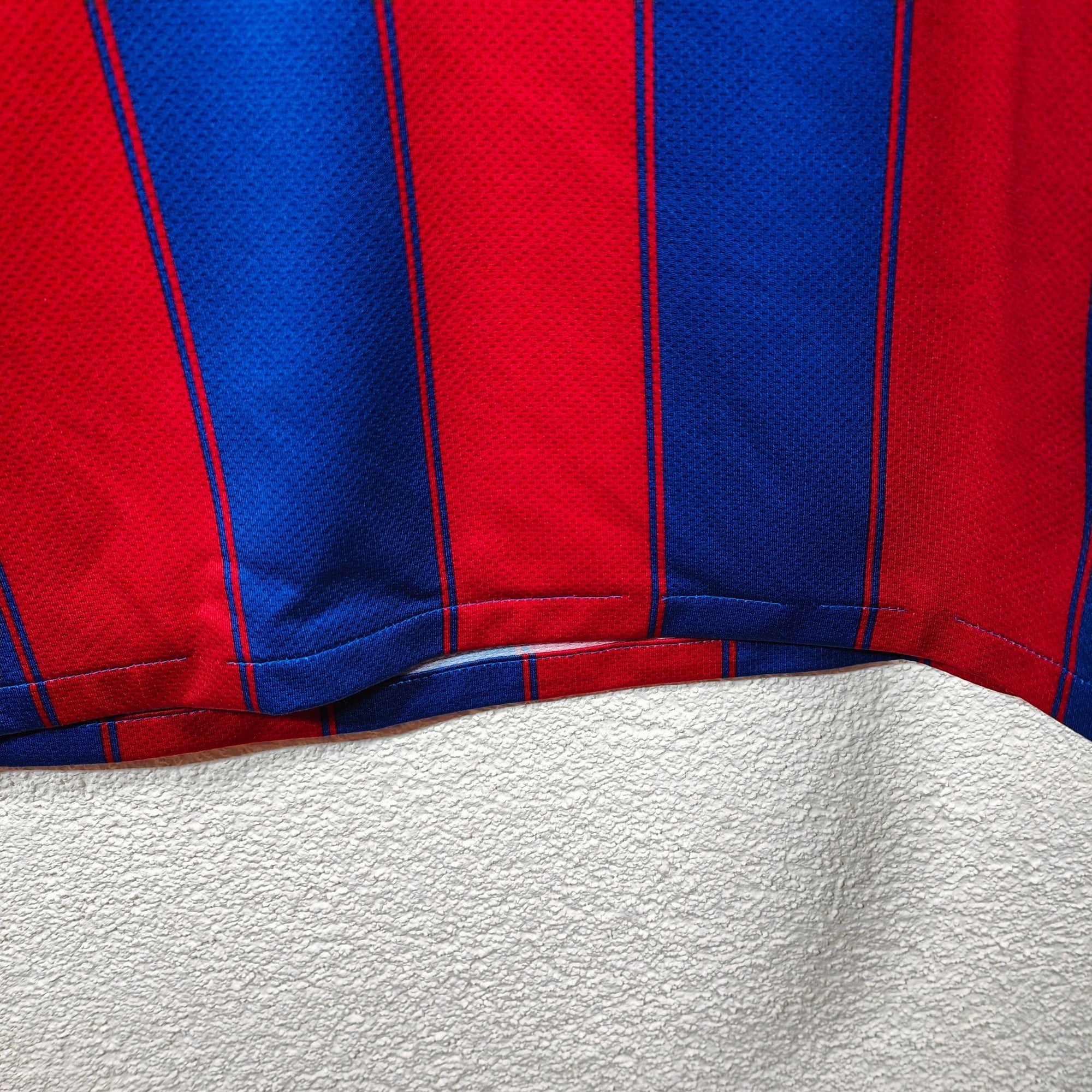2009 - 10 FC Barcelona Home Shirt Ibrahimovic 9 - 8.5/10 - (M) - Eternal Pitch