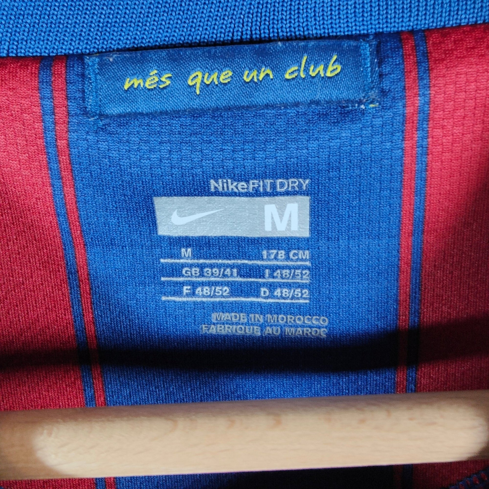 2009 - 10 FC Barcelona Home Shirt Ibrahimovic 9 - 8.5/10 - (M) - Eternal Pitch