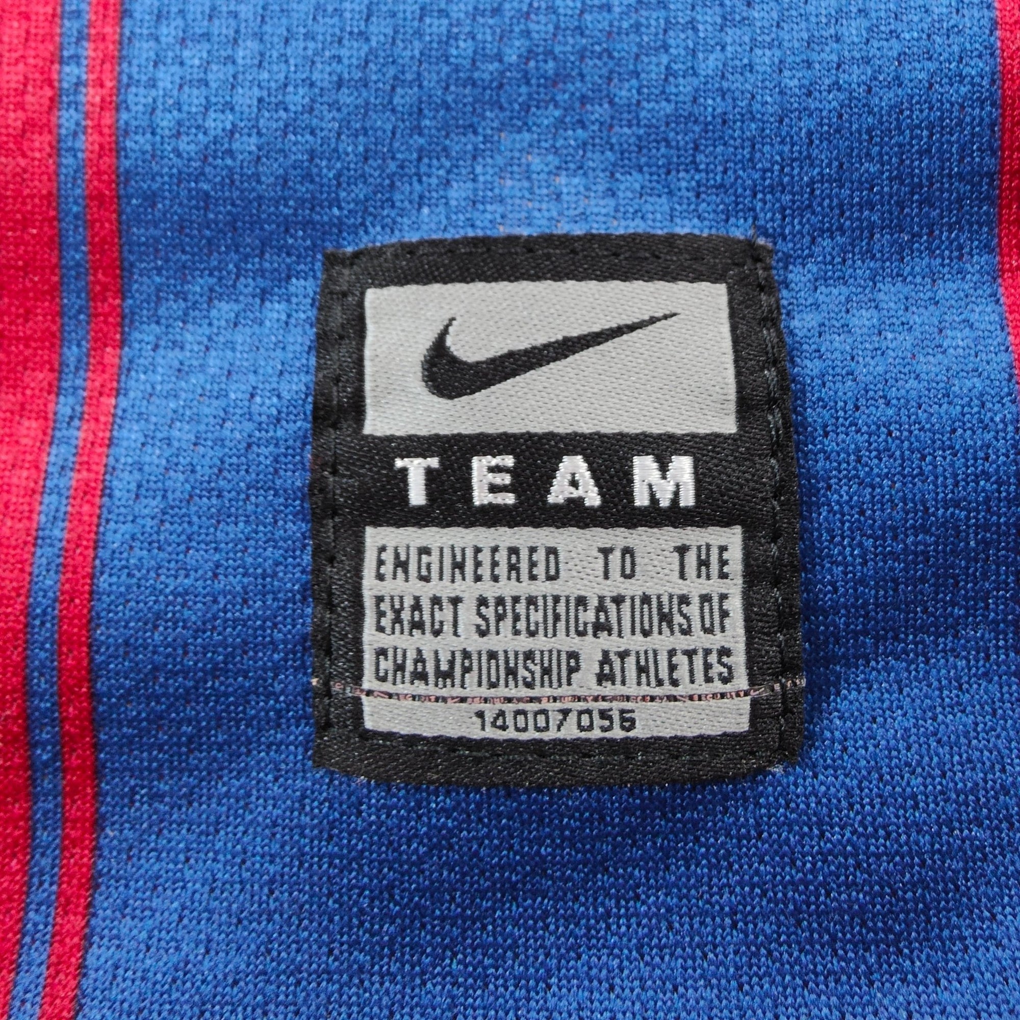2009 - 10 FC Barcelona Home Shirt Ibrahimovic 9 - 9/10 - (XL) - Eternal Pitch