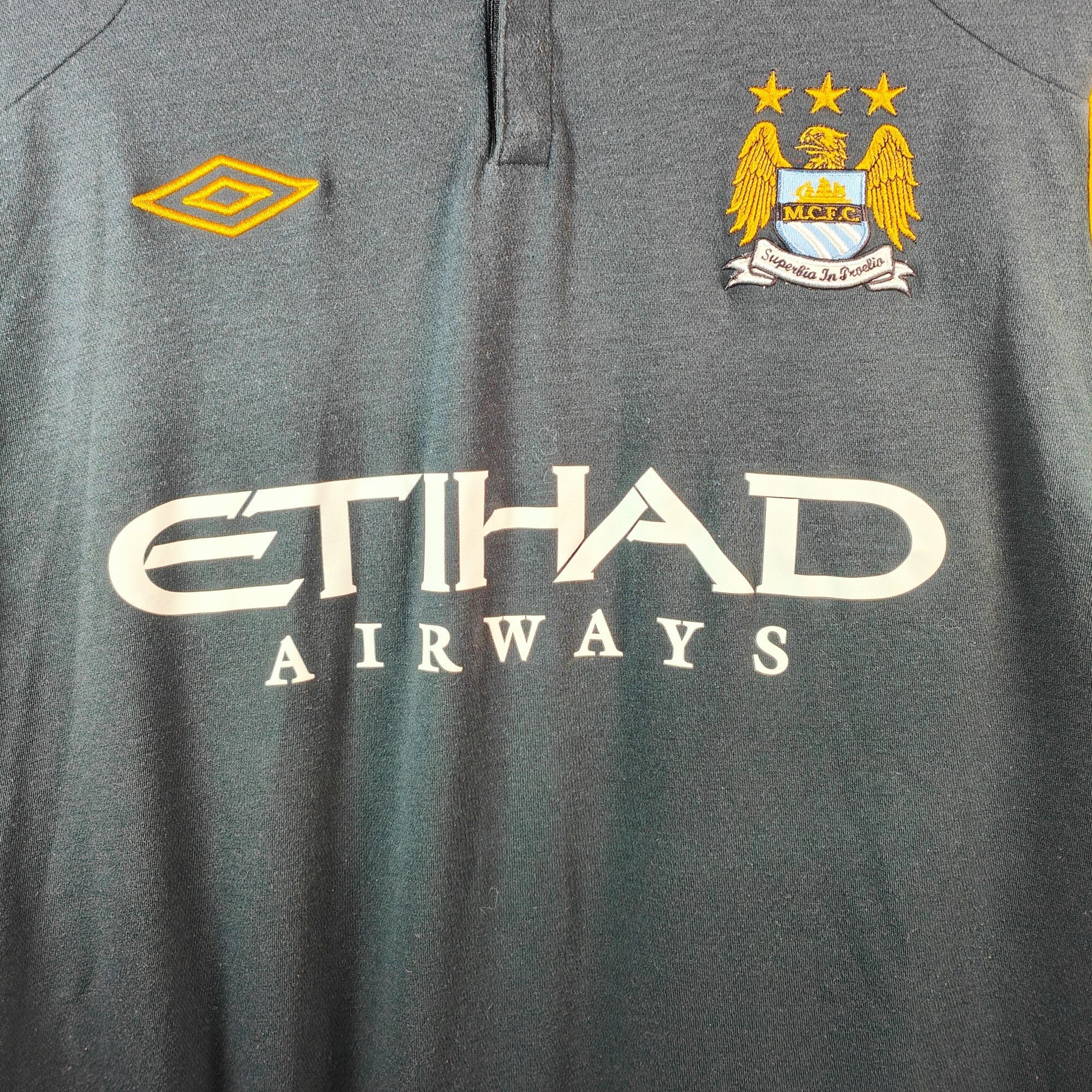 2009-10 Manchester City Away Shirt Kompany #33 - 9.5/10 - (L