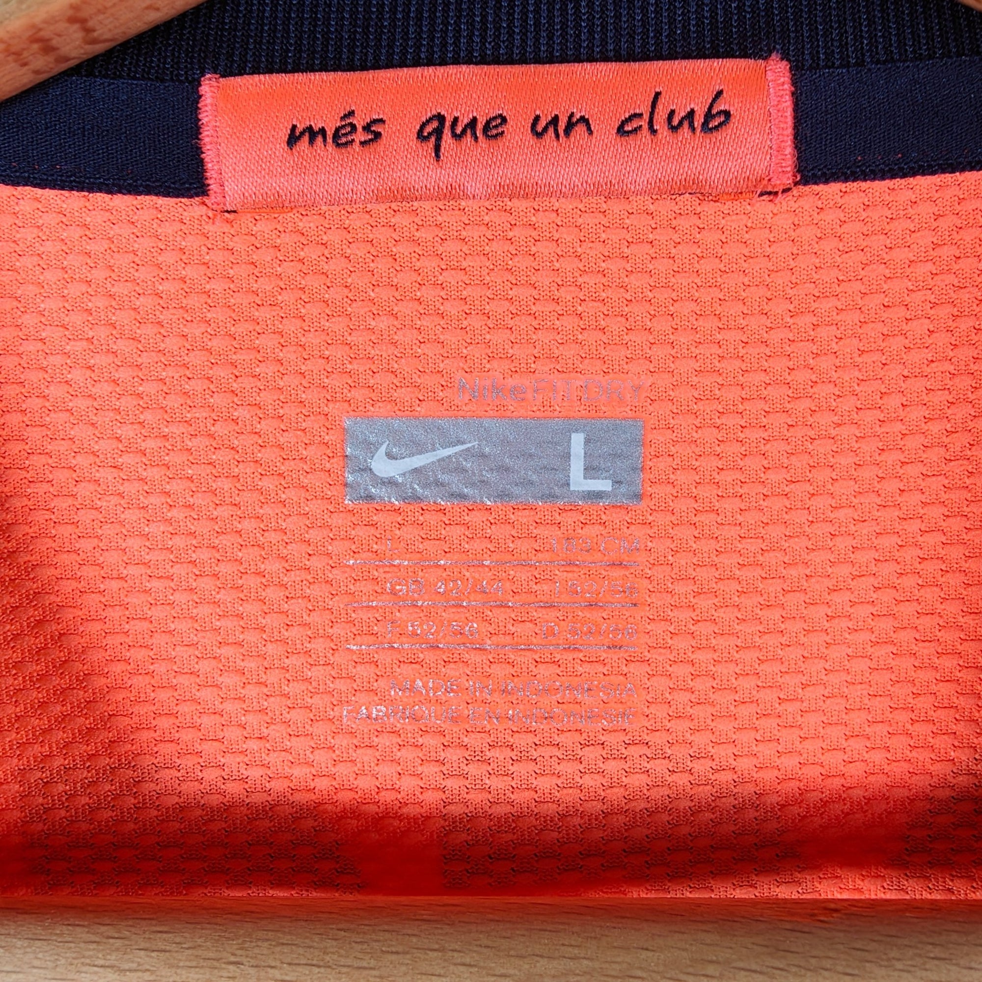 2009 - 11 FC Barcelona Away Shirt Messi 10 - 9.5/10 - (L) - Eternal Pitch
