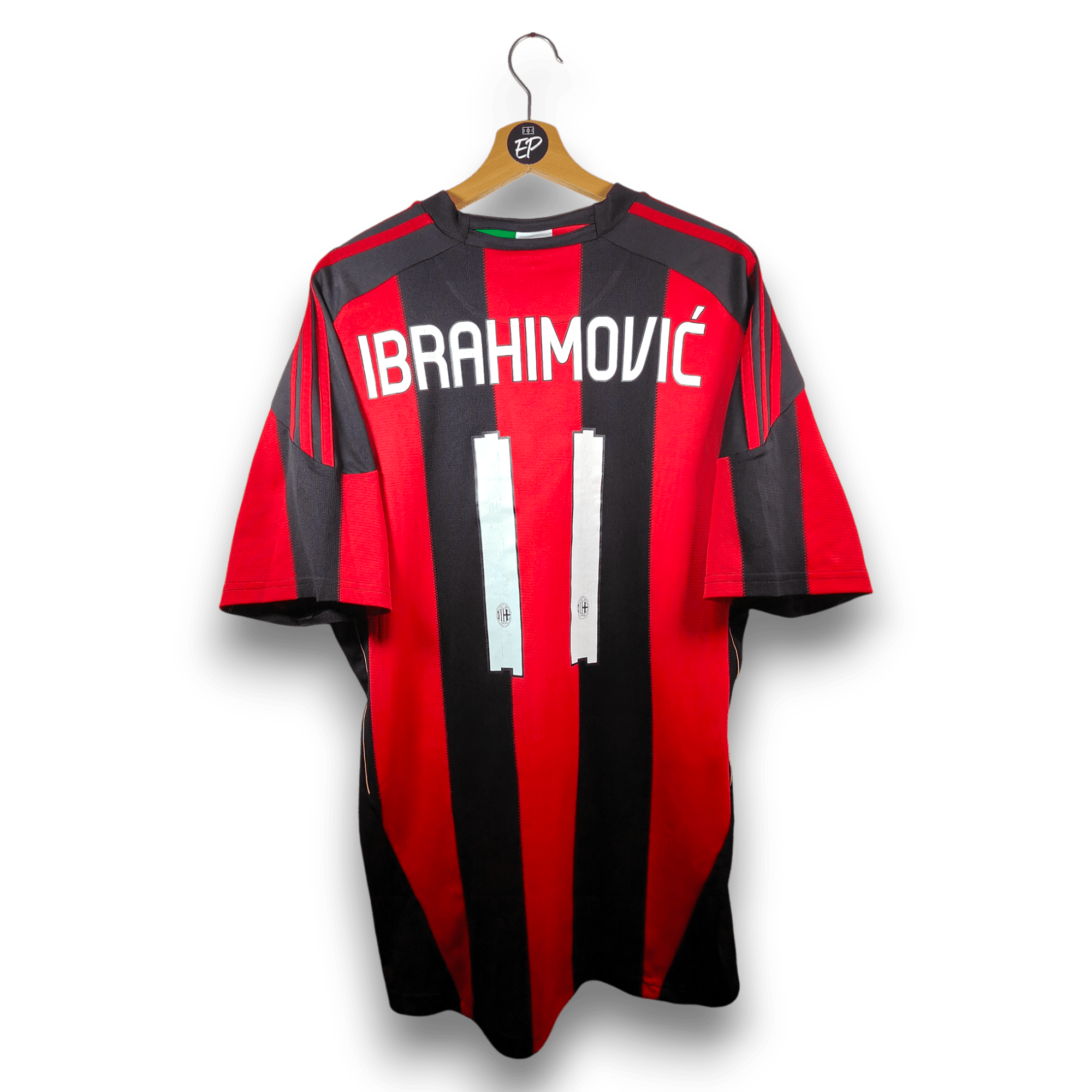 2010 - 11 AC Milan Home Shirt Ibrahimovic 11 (XL) - Eternal Pitch