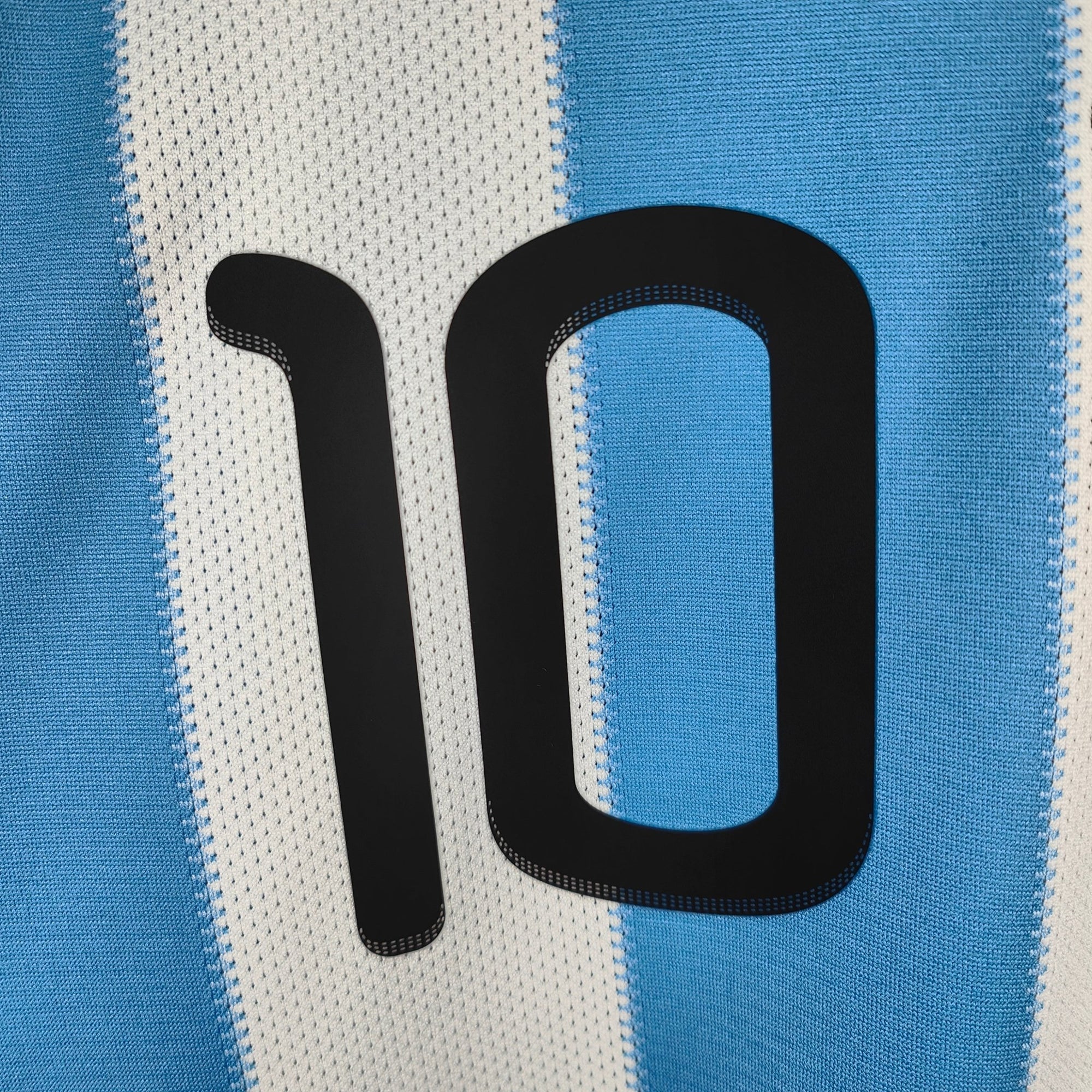2010 - 11 Argentina Home Shirt Messi 10 - 9.5/10 - (M) - Eternal Pitch