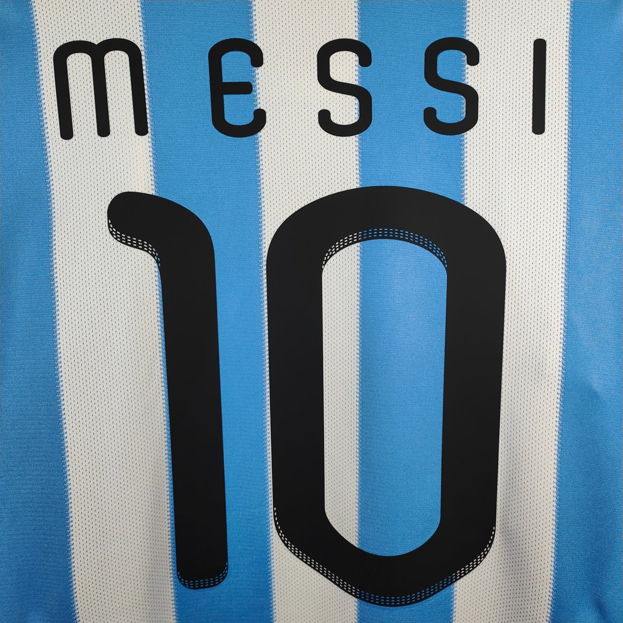 2010 - 11 Argentina Home Shirt Messi 10 - 9.5/10 - (M) - Eternal Pitch