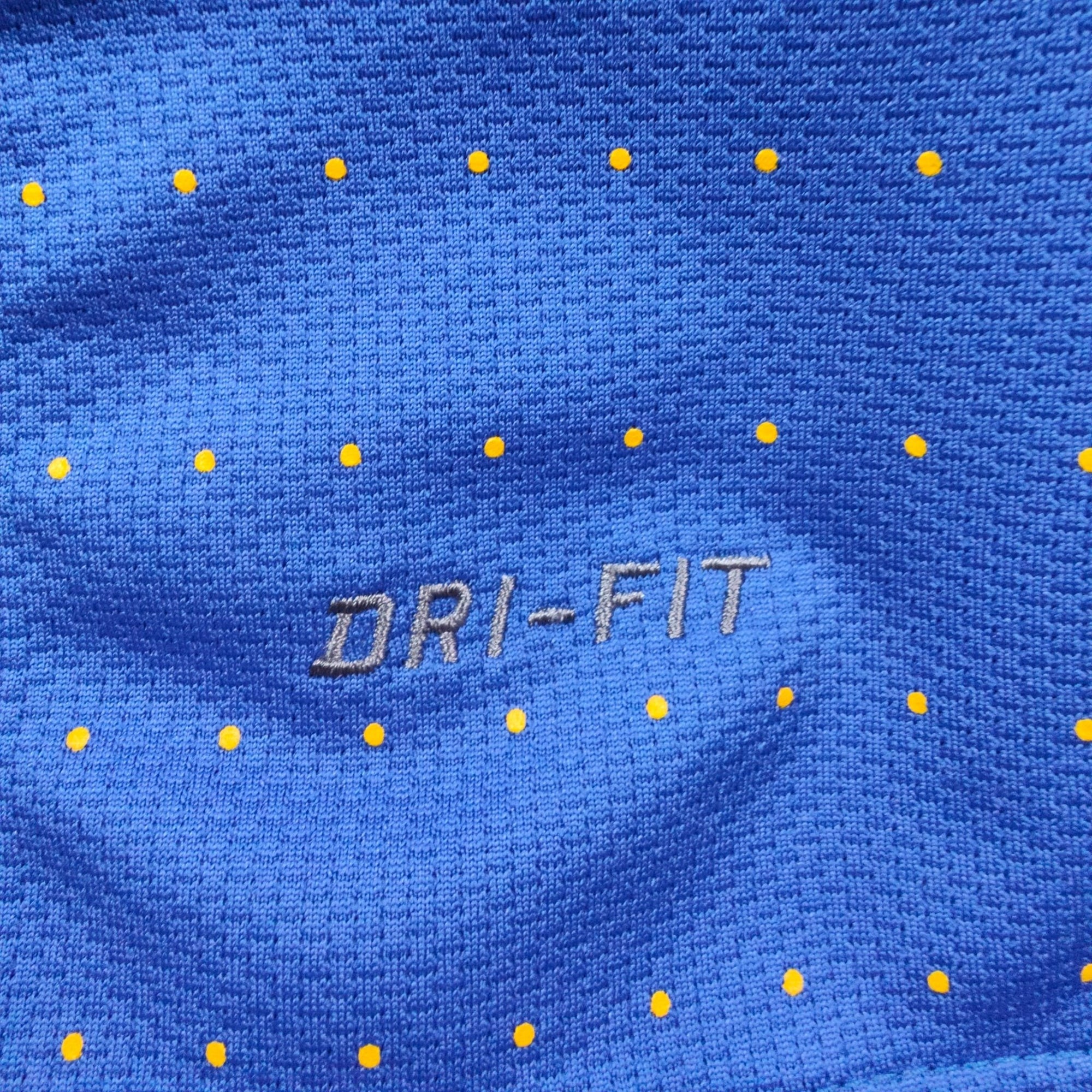 2010 - 11 Brazil Away Shirt Kaka 10 (XL) - Eternal Pitch