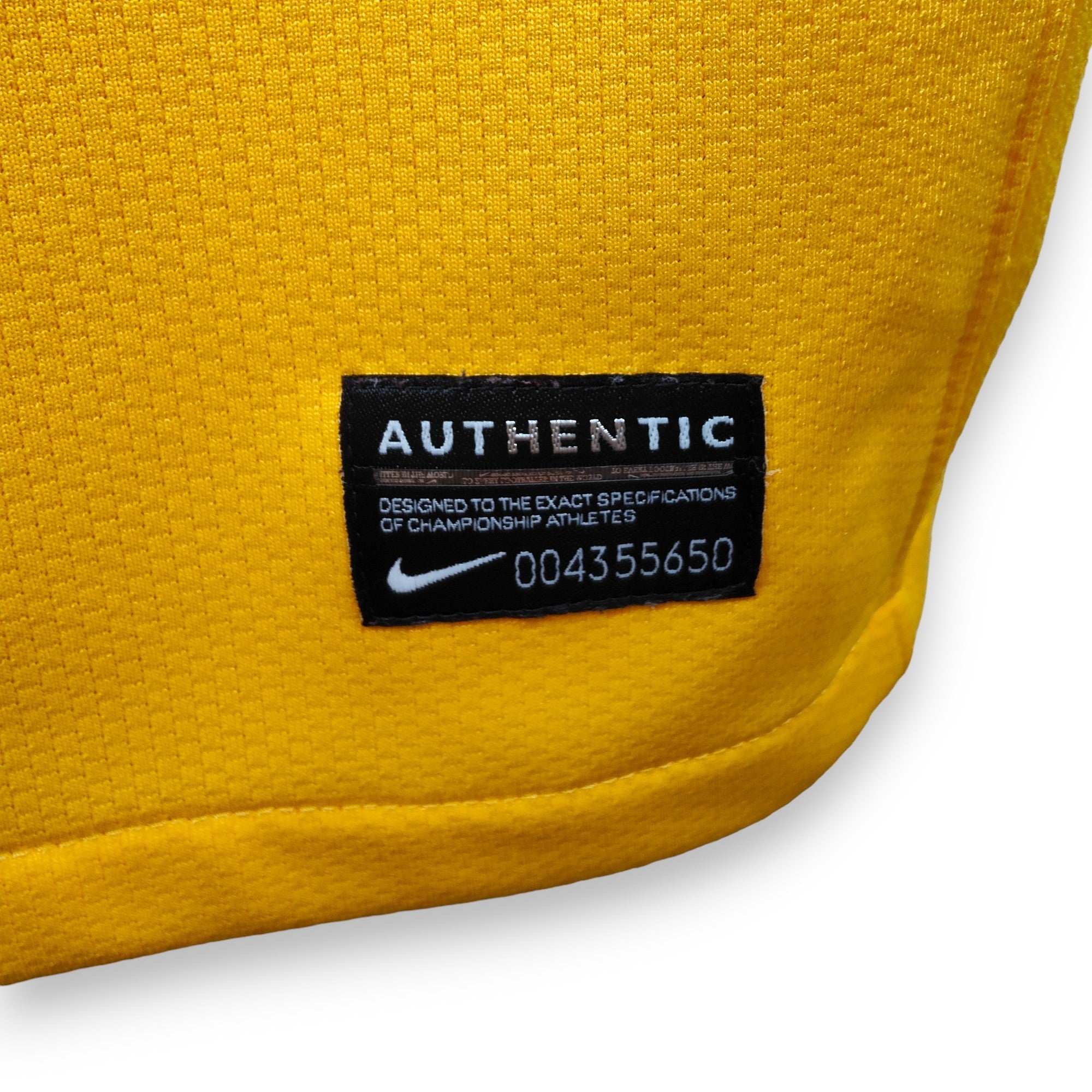 2010 - 11 Brazil Home Shirt Kaka 10 (M) - Eternal Pitch