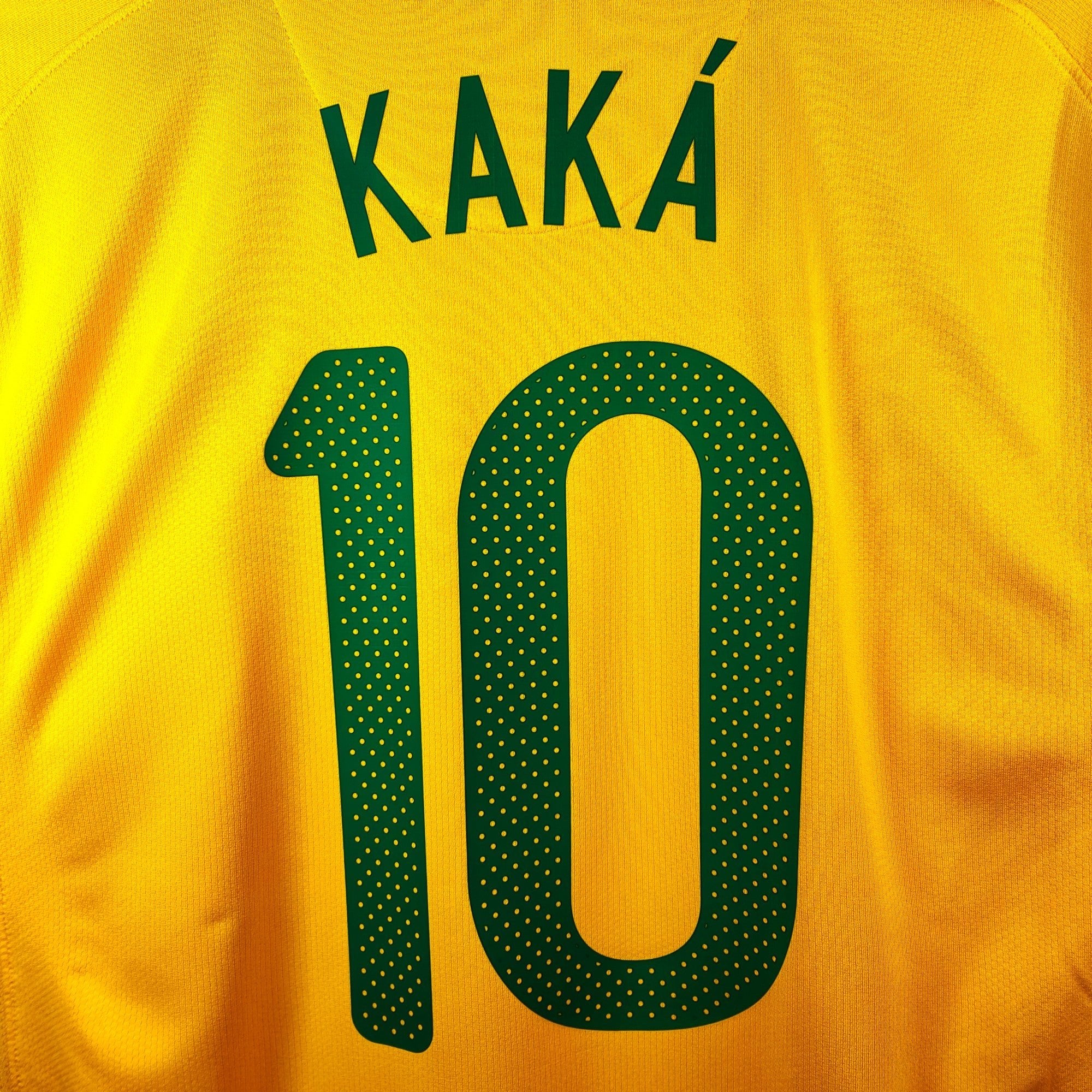 2010 - 11 Brazil Home Shirt Kaka 10 (M) - Eternal Pitch