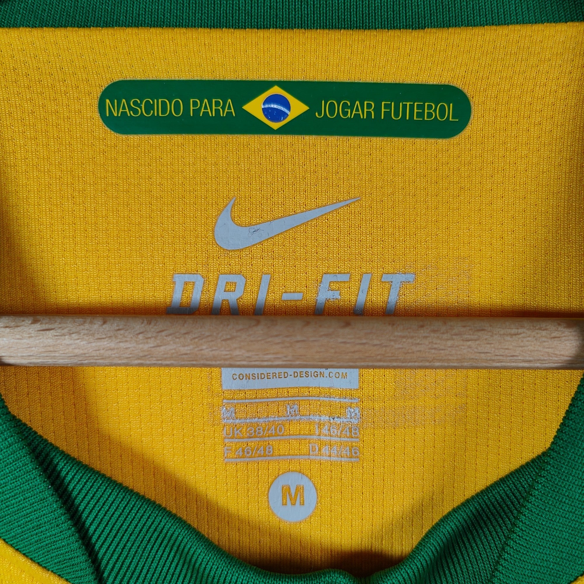 2010 - 11 Brazil Home Shirt Kaka 10 (M) - Eternal Pitch