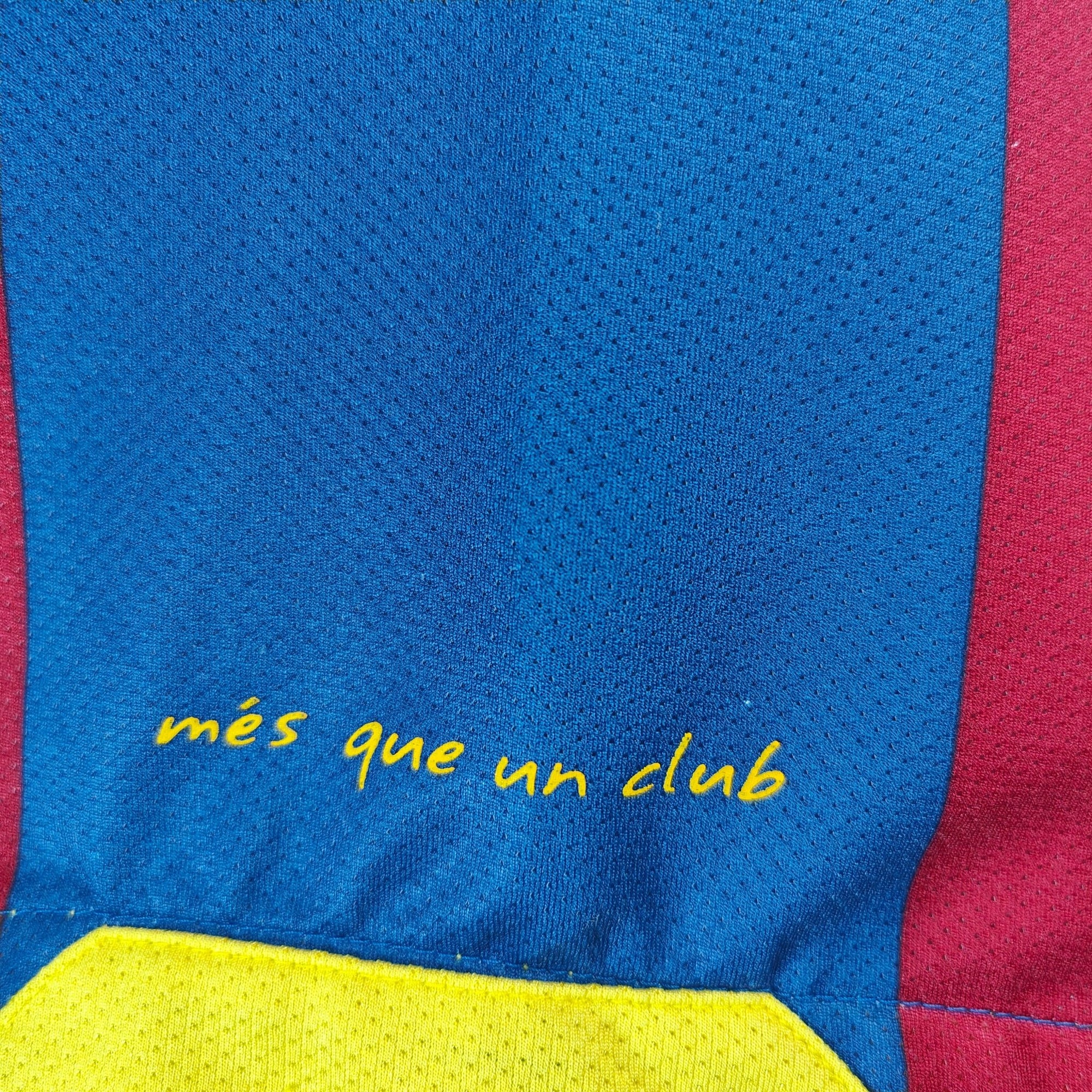 2010 - 11 FC Barcelona Home Shirt Messi 10 (XL) - Eternal Pitch