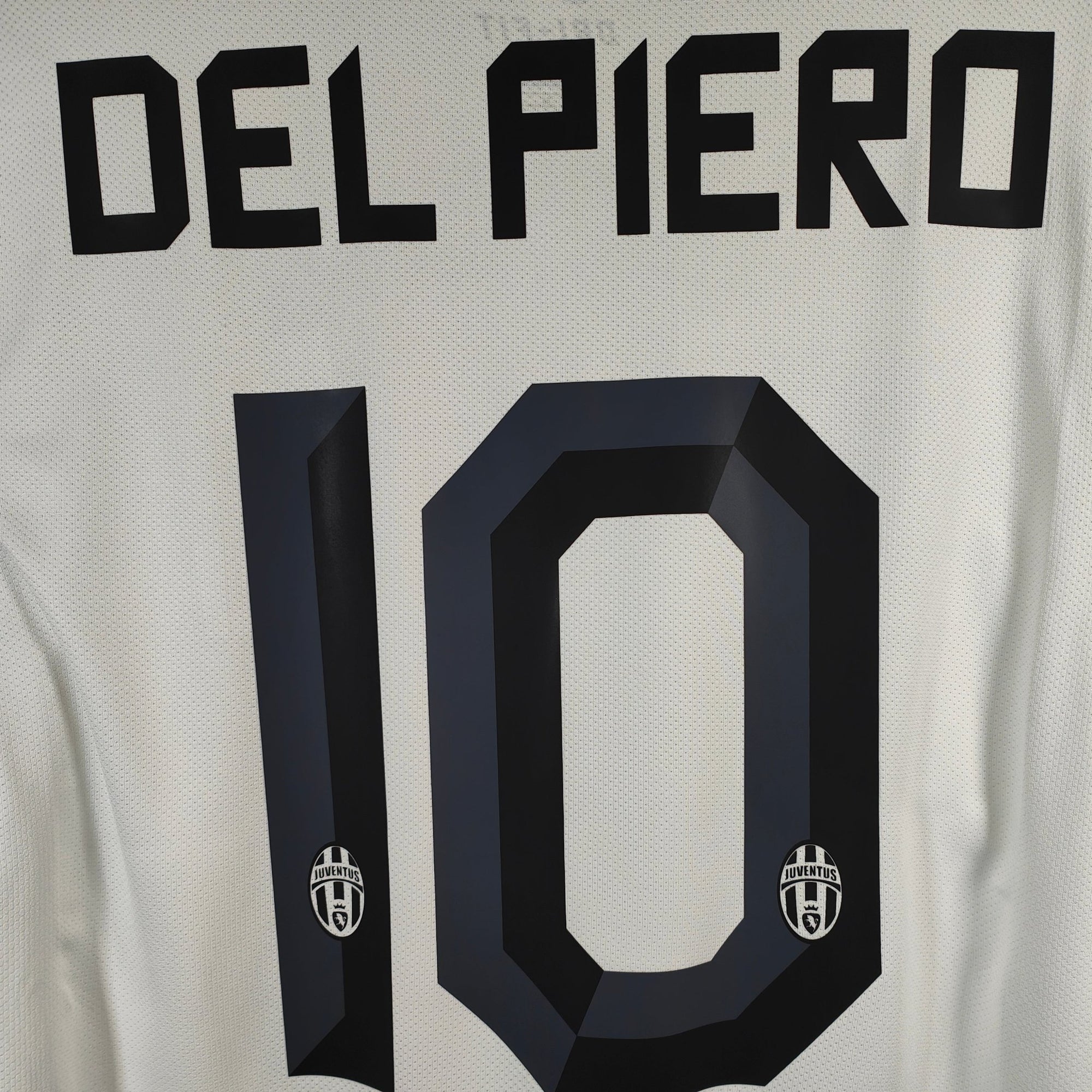 2010 - 11 Juventus Away Shirt Del Piero 10 - 8.5/10 - (M) - Eternal Pitch