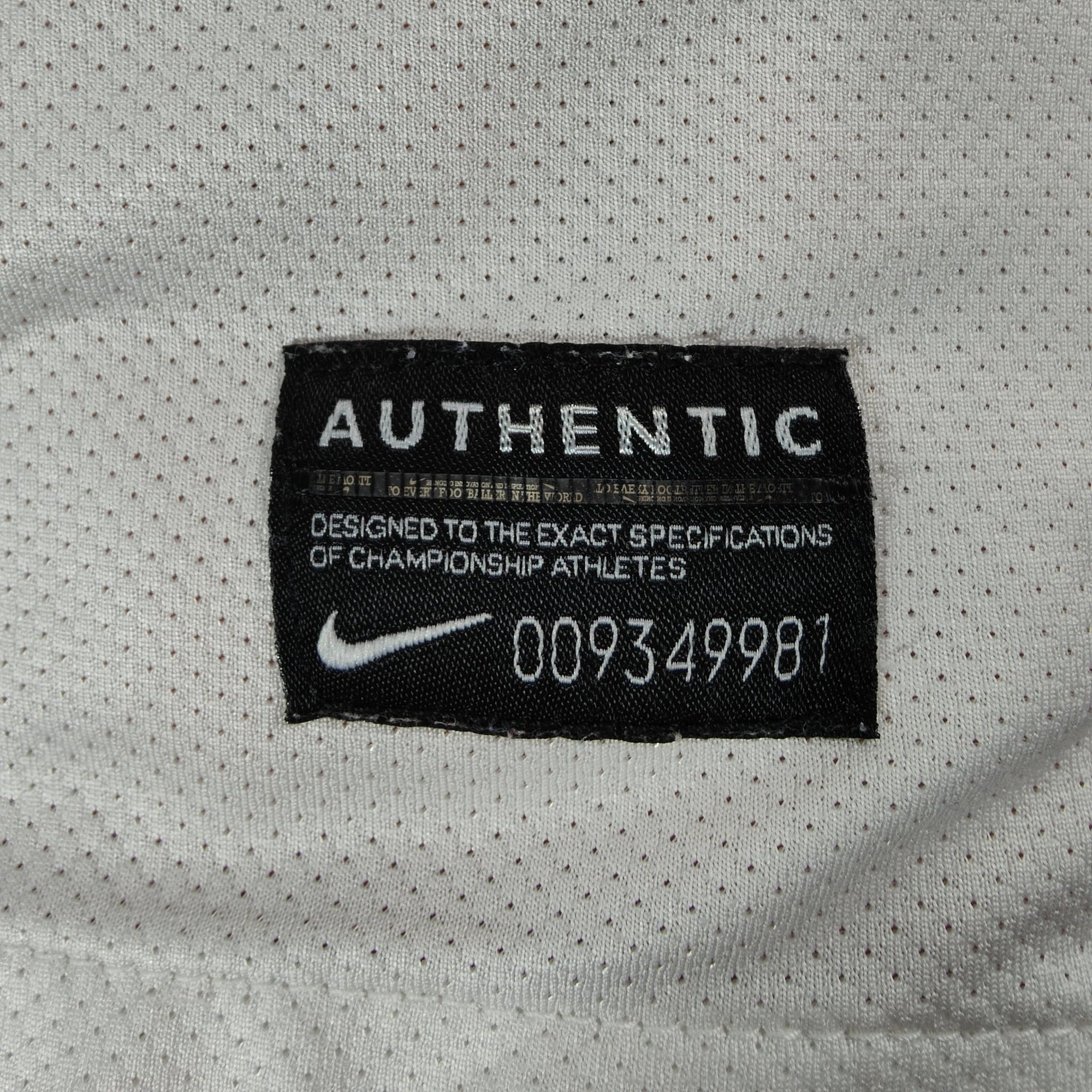2010 - 11 Juventus Away Shirt Del Piero 10 - 8.5/10 - (M) - Eternal Pitch