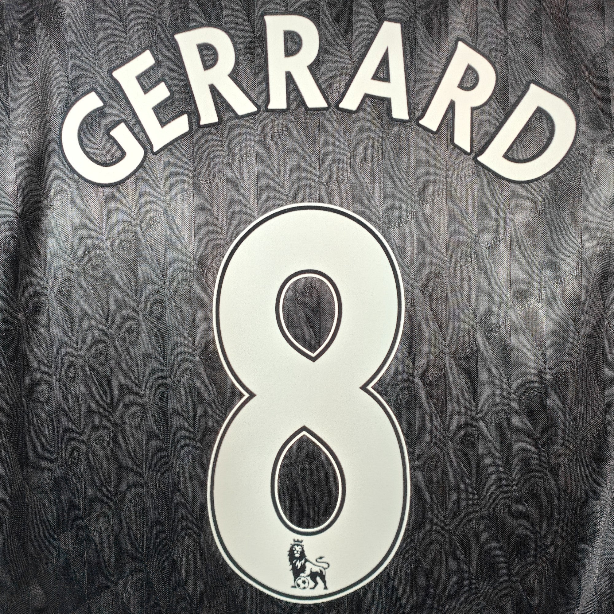 2010 - 11 Liverpool Third Shirt Gerrard 8 (L) - Eternal Pitch