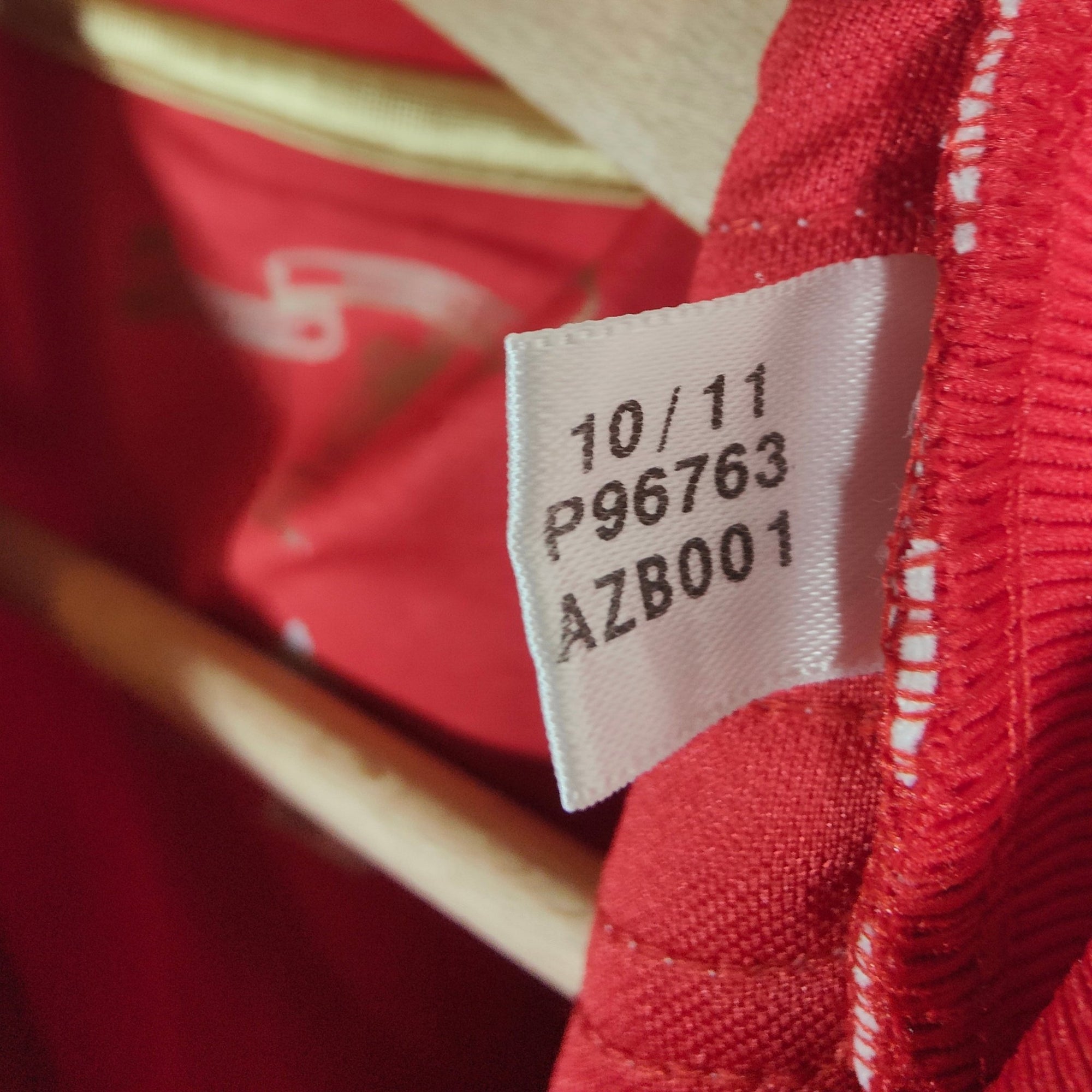 2010 - 12 Liverpool Home Shirt Gerrard 8 - 9.5/10 - (L) - Eternal Pitch