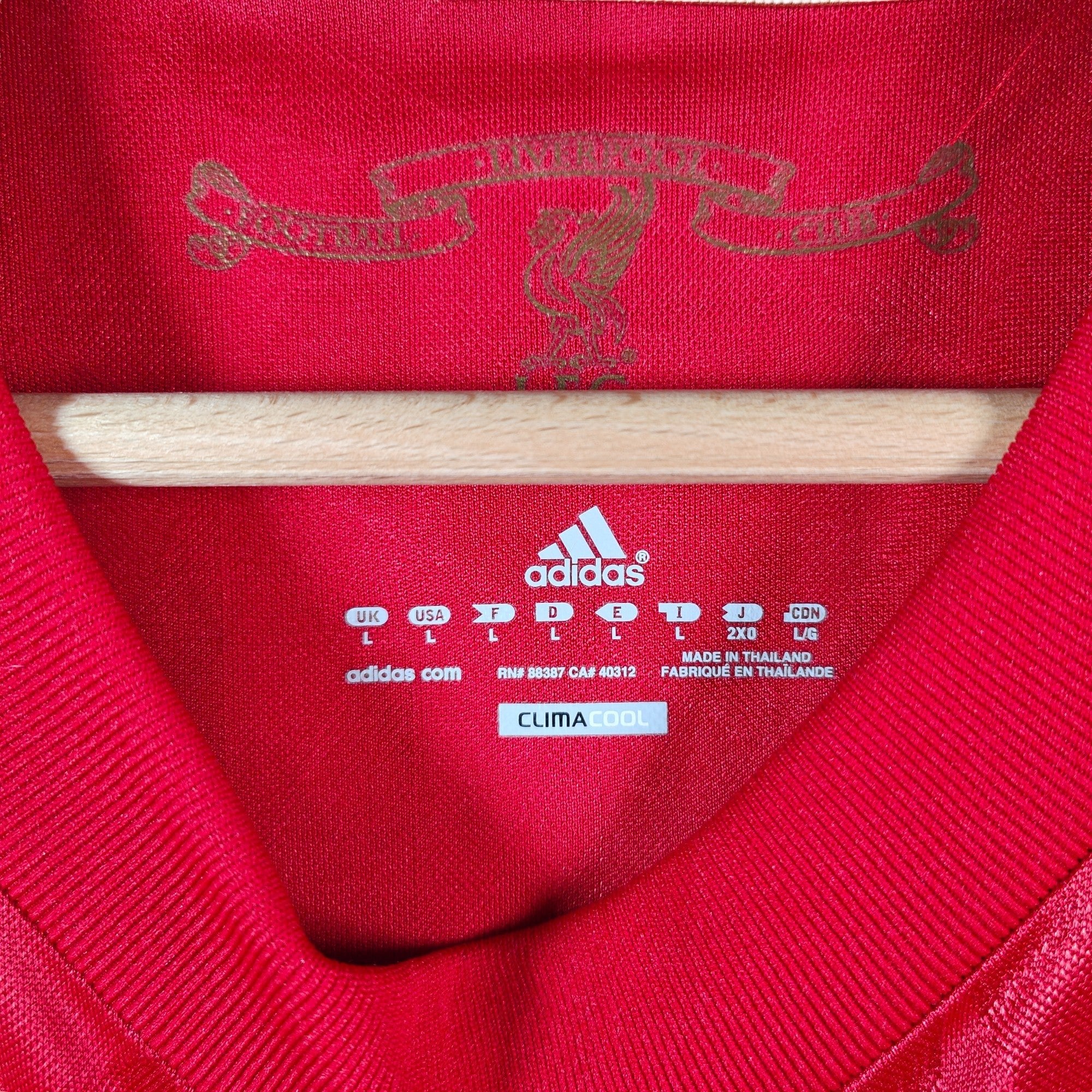 2010 - 12 Liverpool Home Shirt Gerrard 8 (L) - Eternal Pitch