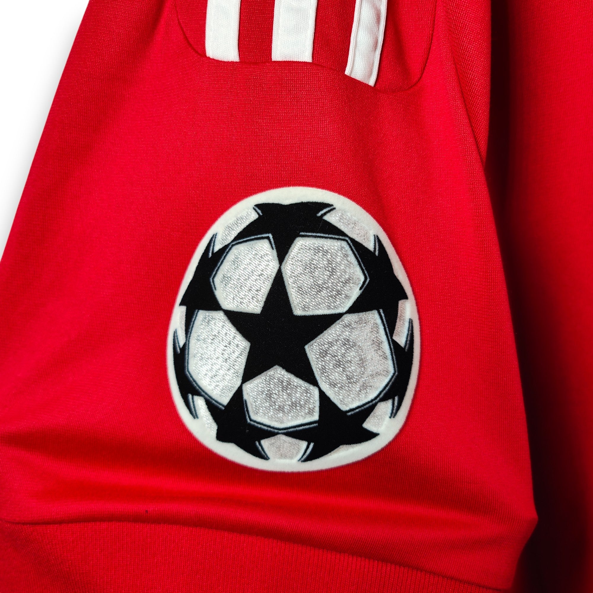 2011 - 12 Real Madrid Third Shirt Ronaldo 7 (L) - Eternal Pitch