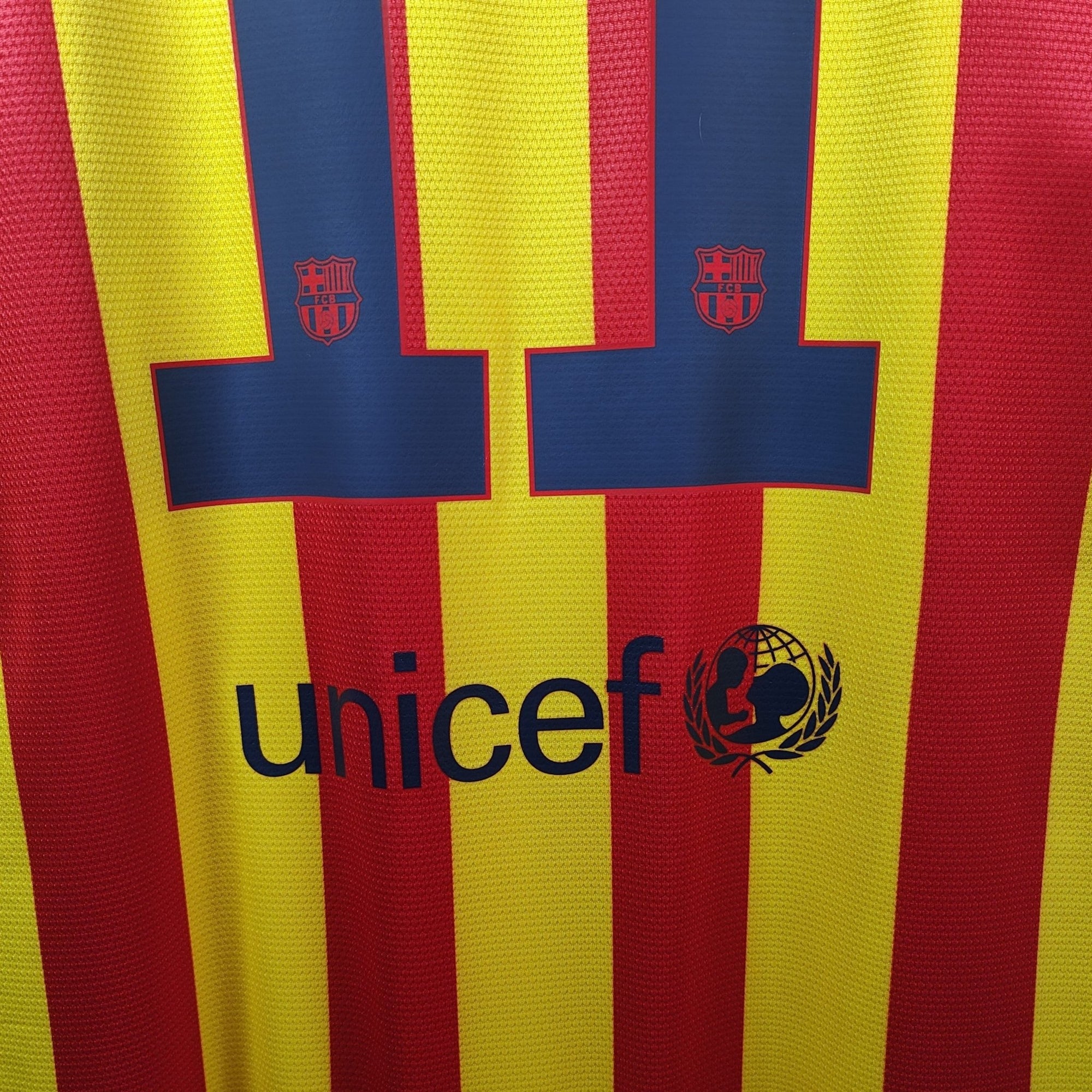 2013 - 14 FC Barcelona Away Shirt Neymar 11 (L) - Eternal Pitch