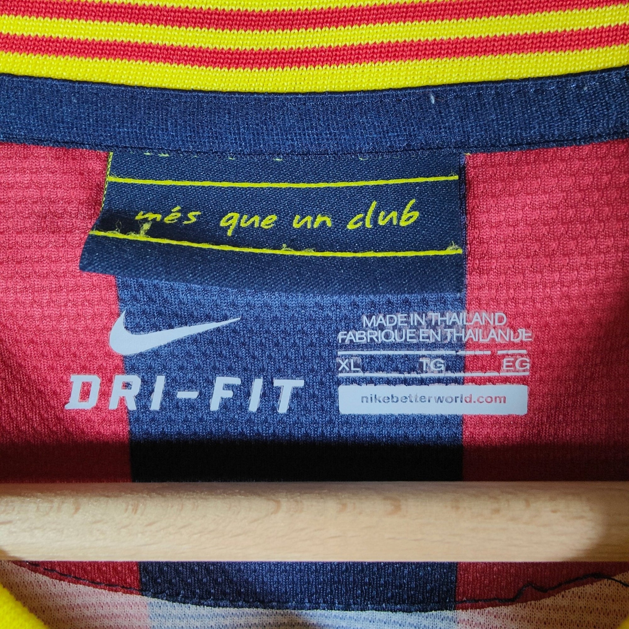 2013 - 14 FC Barcelona Home Shirt Neymar 11 - 8.5/10 - (XL) - Eternal Pitch