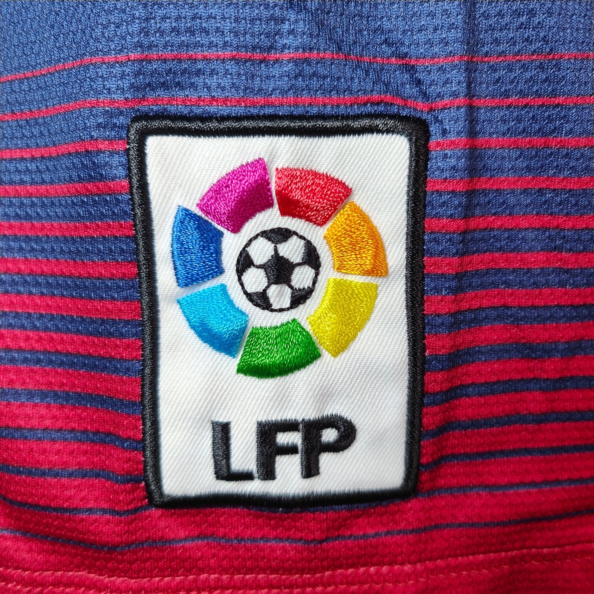 2013 - 14 FC Barcelona Home Shirt Neymar 11 - 9/10 - (XL) - Eternal Pitch