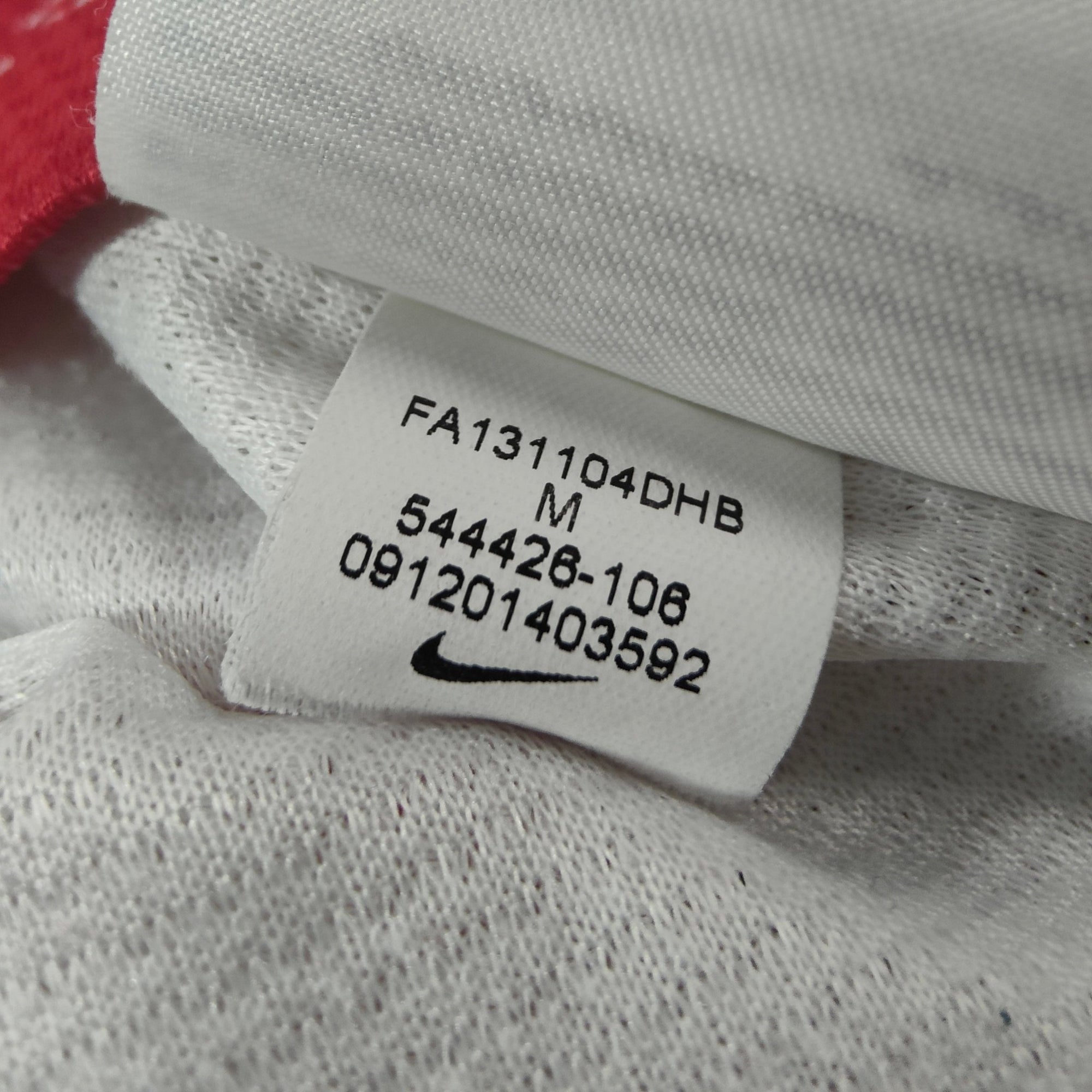 2013 - 14 PSG Away Shirt (M) - Eternal Pitch