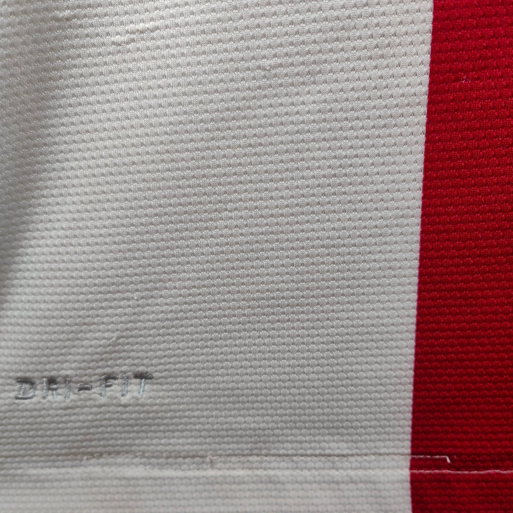 2013 - 14 PSG Away Shirt (M) - Eternal Pitch