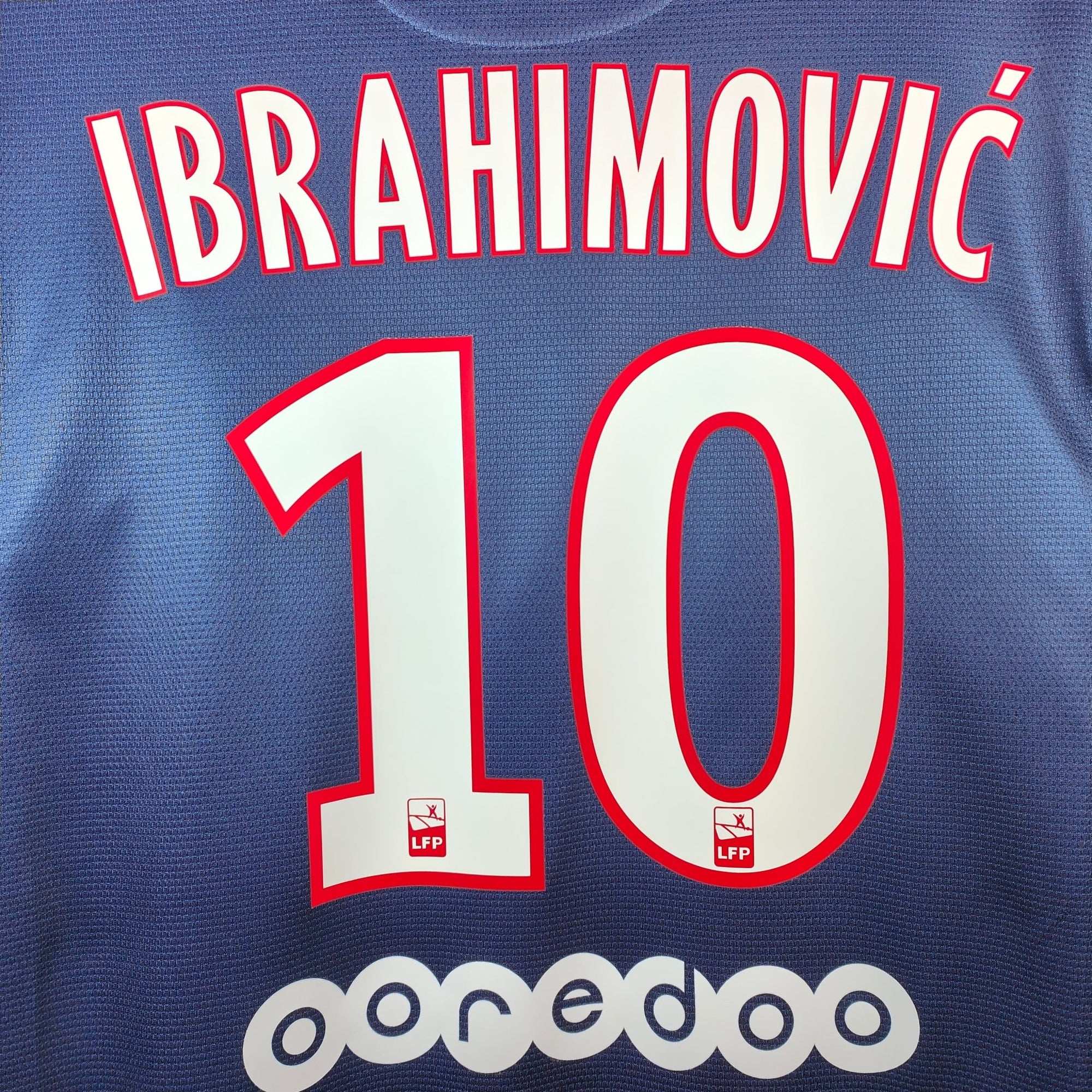 2013 - 14 PSG Home Shirt Ibrahimovic 10 - 9.5/10 - (M) - Eternal Pitch