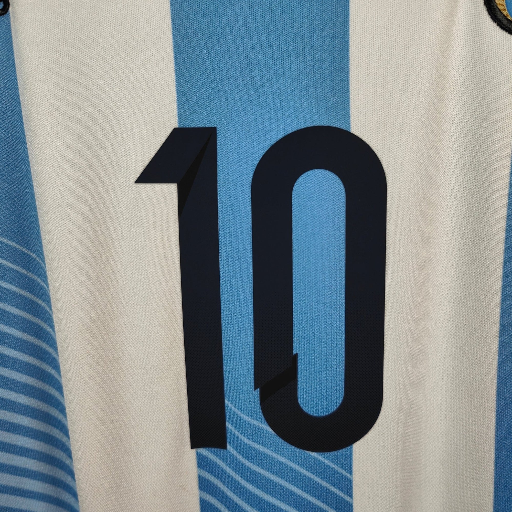 2013 - 15 Argentina Home Shirt Messi 10 - 5.5/10 - (L) - Eternal Pitch