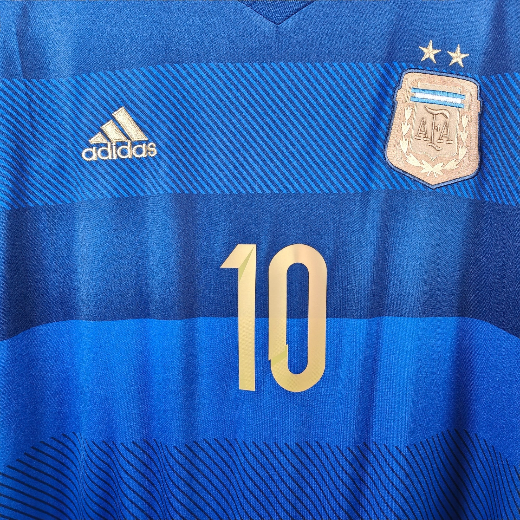 2014 - 15 Argentina Away Shirt Messi 10 (XL) - Eternal Pitch