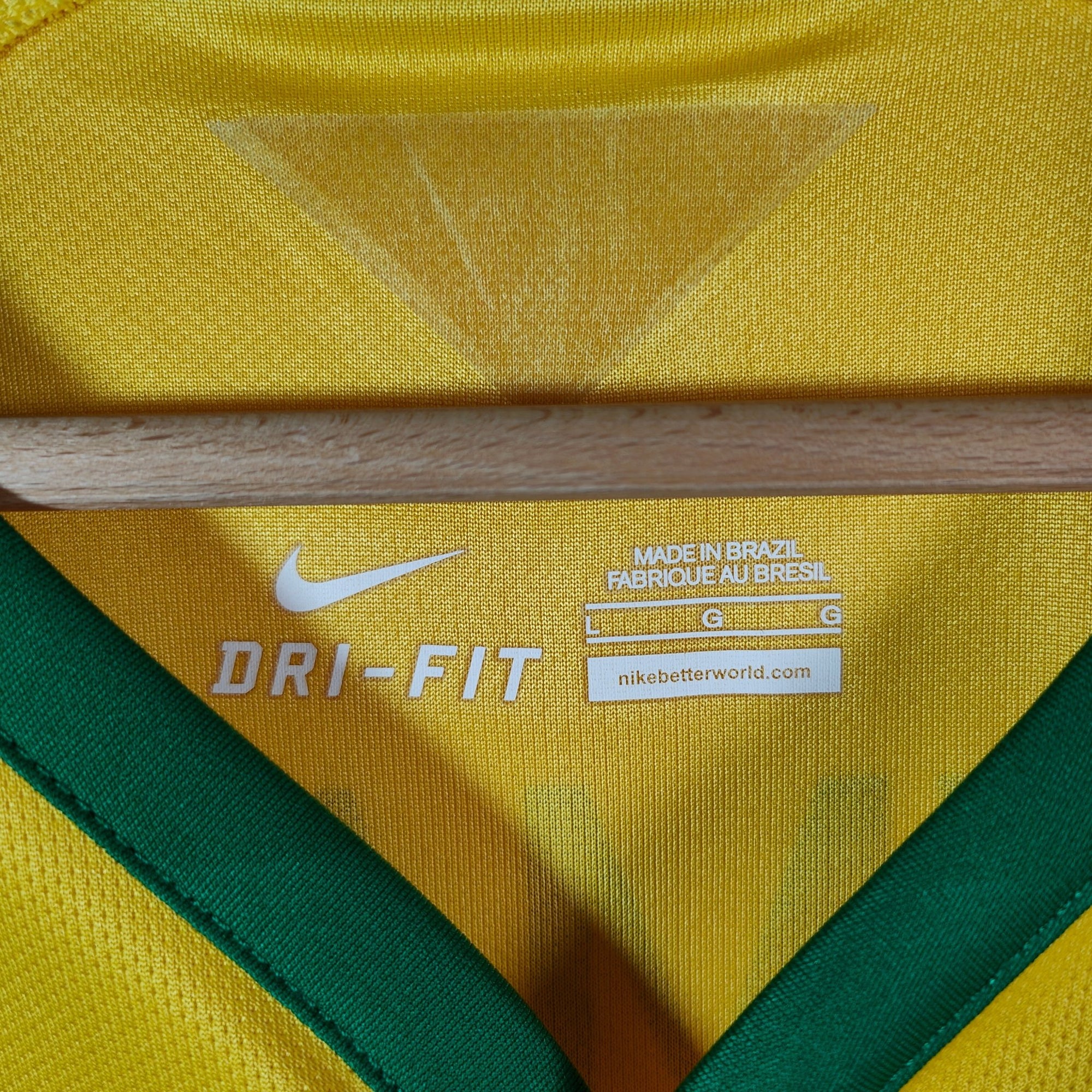 2014 - 15 Brazil Home Shirt Neymar 10 - 9.5/10 - (L) - Eternal Pitch