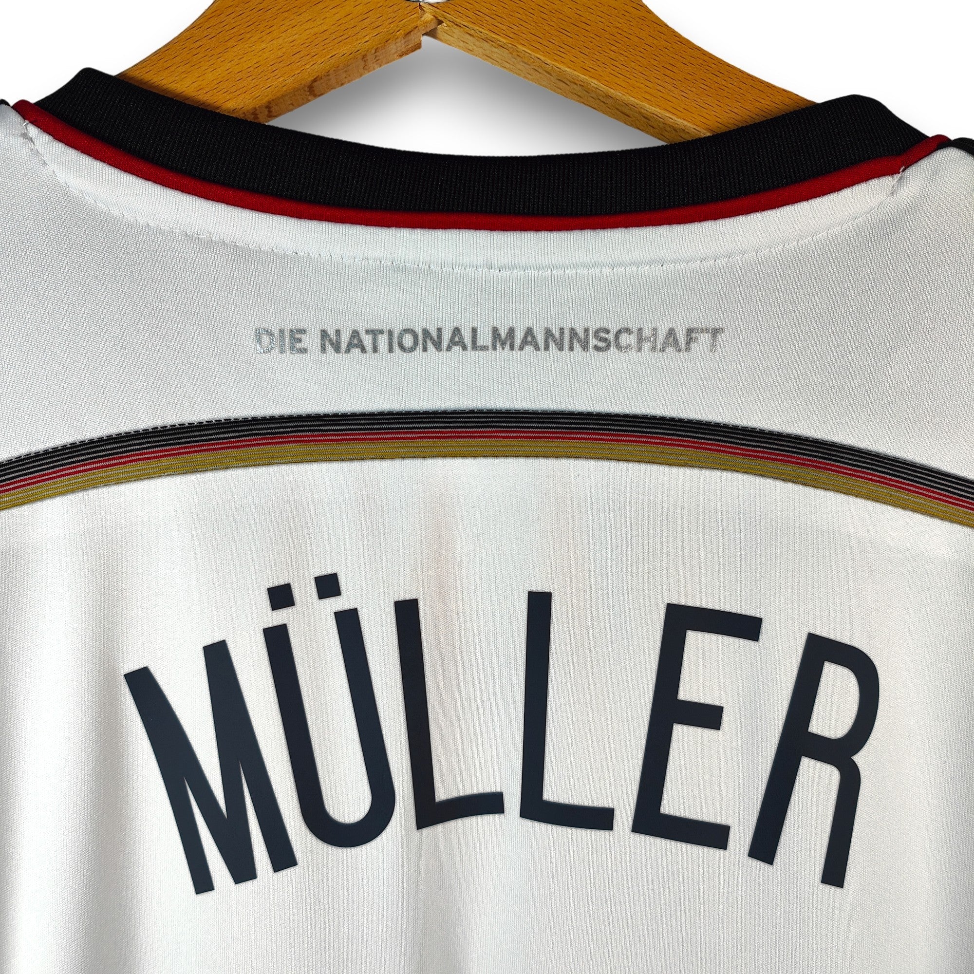 2014 - 15 Germany Home Shirt Muller 13 - 9/10 - (L) - Eternal Pitch