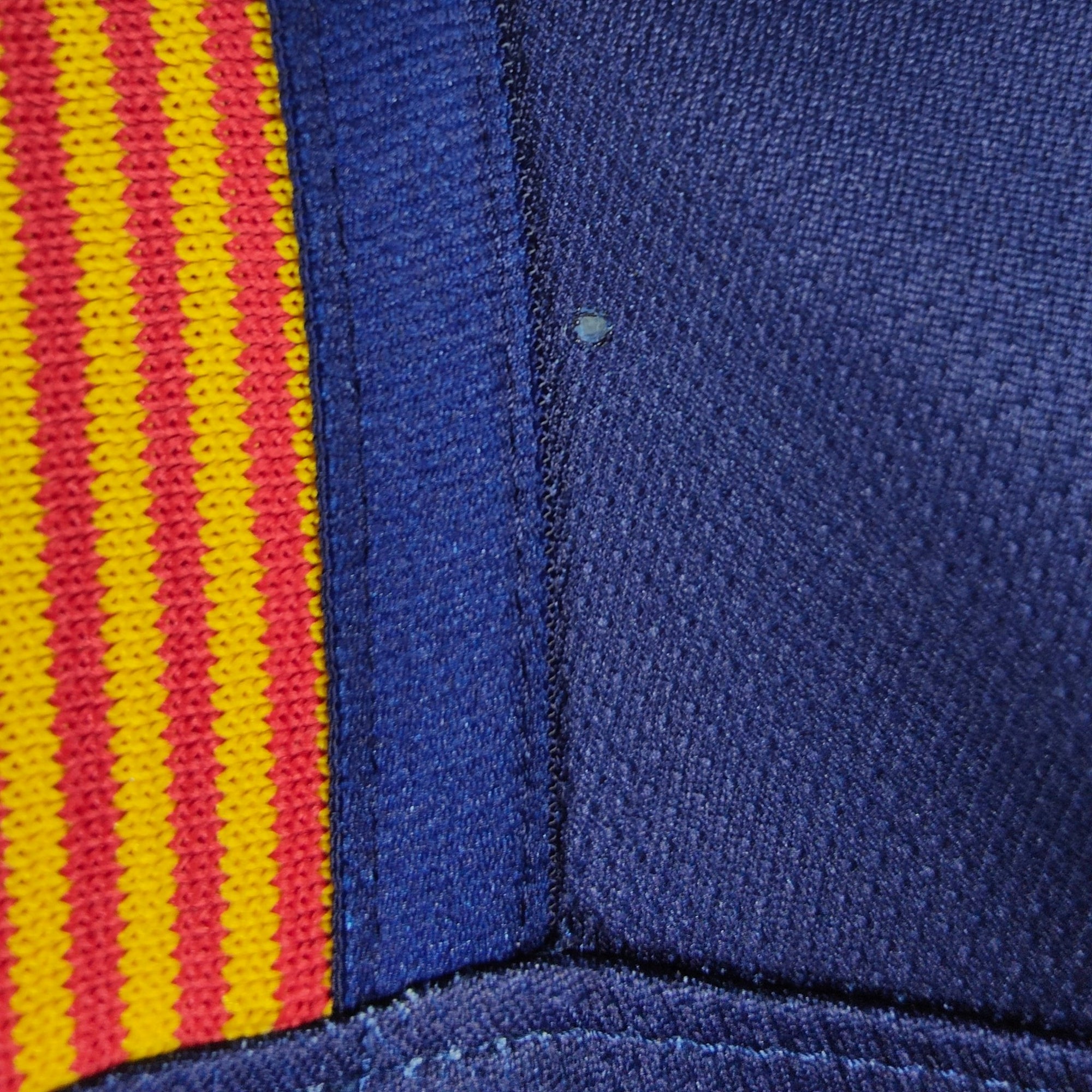 2015 - 16 FC Barcelona Home Shirt Neymar 11 (L) - Eternal Pitch