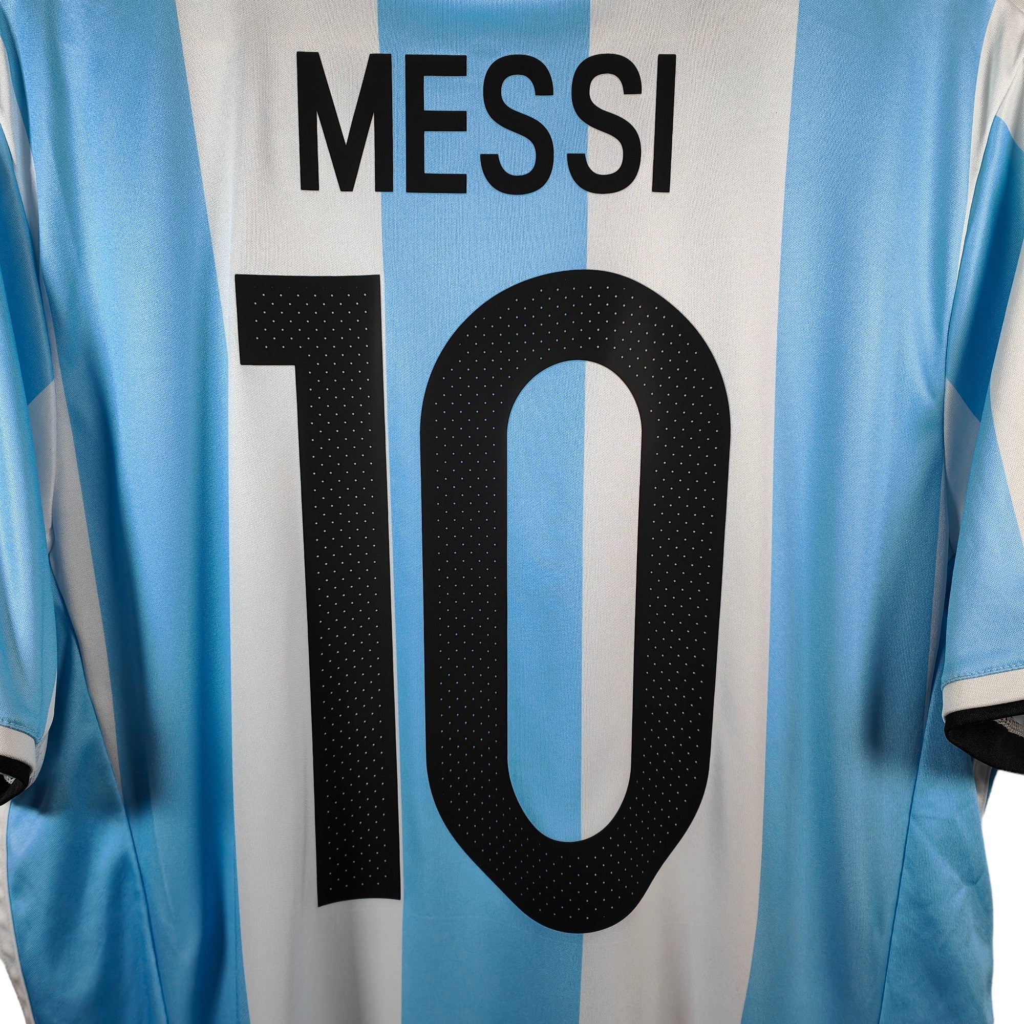 2016 - 17 Argentina Home Shirt Messi 10 (L) - Eternal Pitch