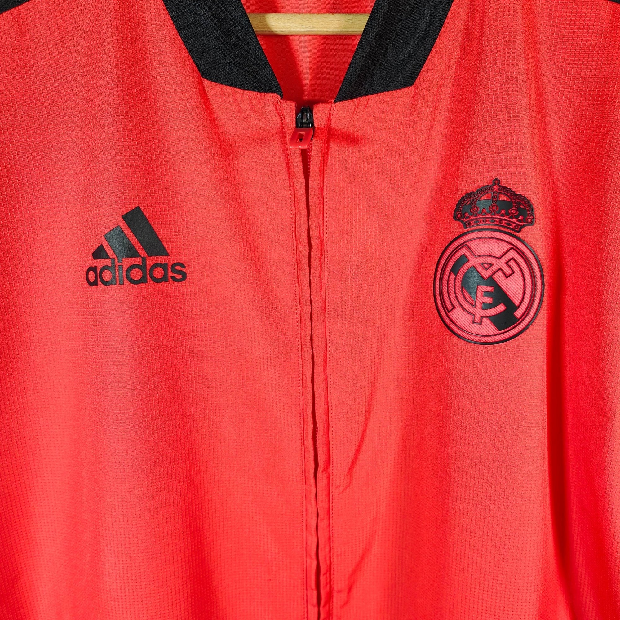 2018 - 19 Real Madrid Vest - 8/10 - (S) - Eternal Pitch