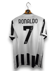 2021 - 22 Juventus Home Shirt Ronaldo 7 - 9.5/10 - (M) - Eternal Pitch