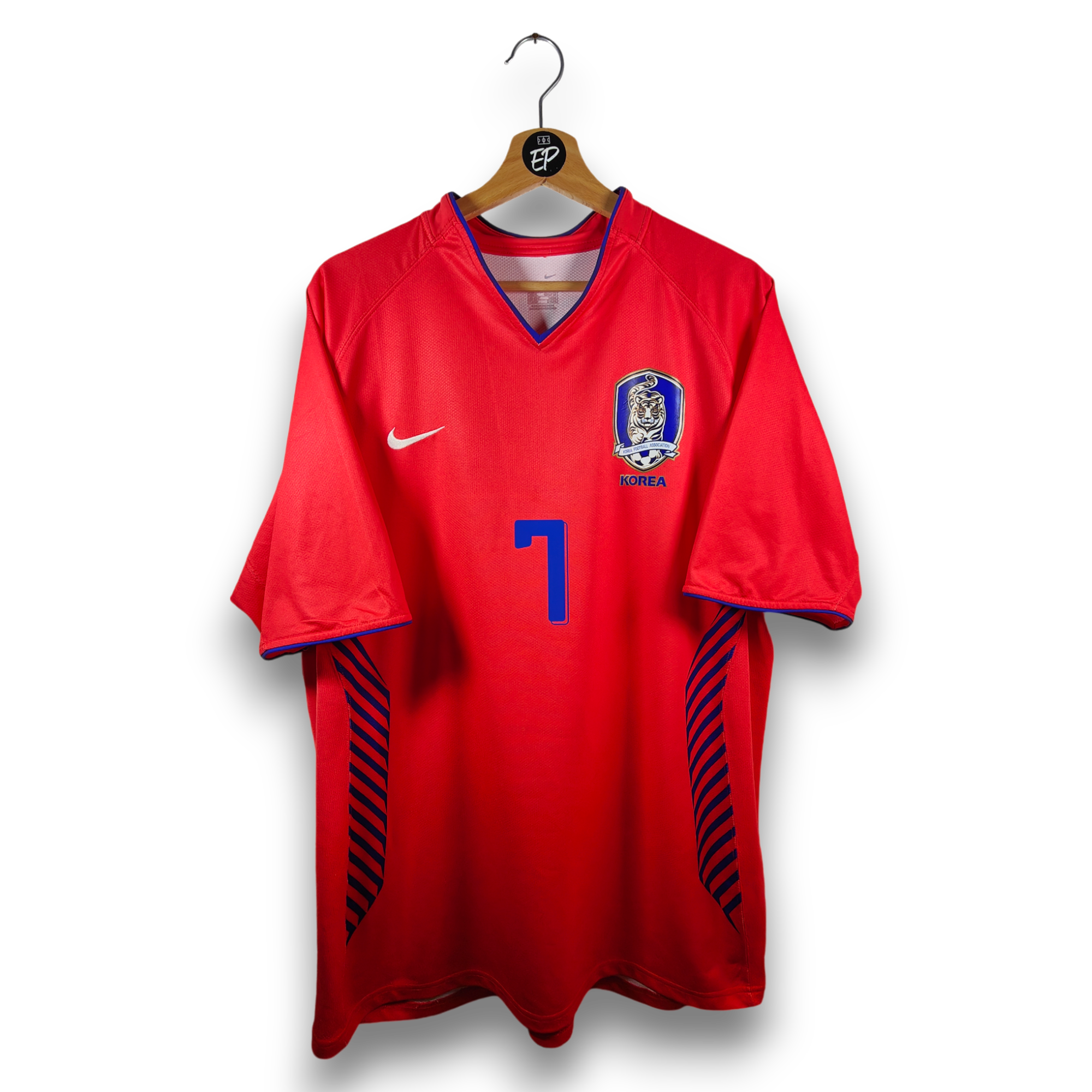 新品タグ付き NIKE ナイキ 韓国代表 2006 ホーム　ユニフォーム 新品タグ付き NIKE ナイキ 韓国代表 2006 ホーム ユニフォーム