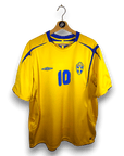 2005-06 Sweden Home Shirt Ibrahimovic