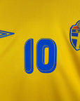 2005-06 Sweden Home Shirt Ibrahimovic