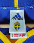 2000-02 Sweden Home Shirt Ibrahimovic