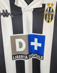 1999-00 Juventus Home Shirt Zidane