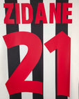 1998-99 Juventus Home Shirt Zidane