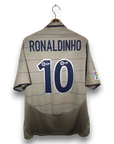 2003-05 FC Barcelona Away Shirt Ronaldinho