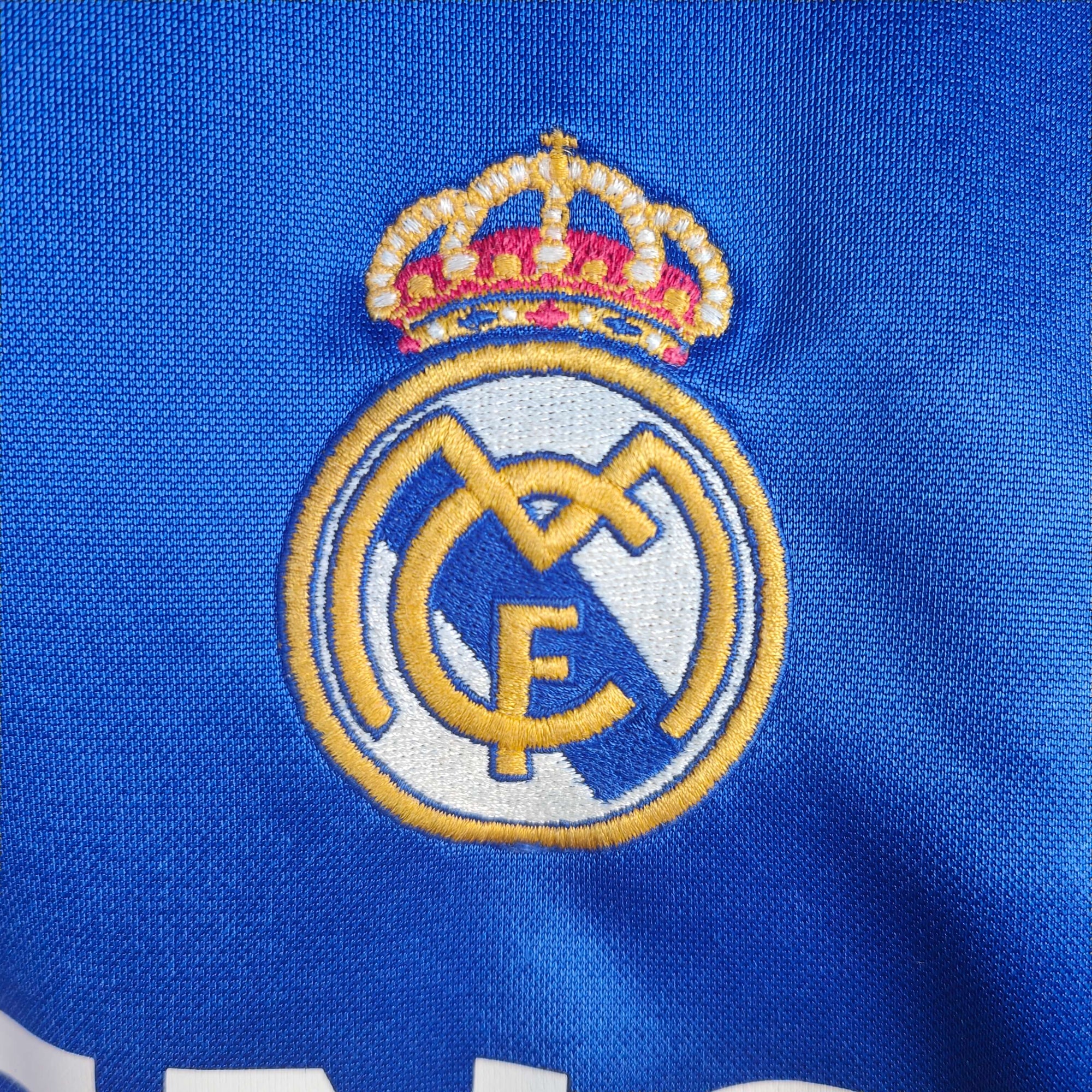 2004-05 Real Madrid Third Shirt Zidane