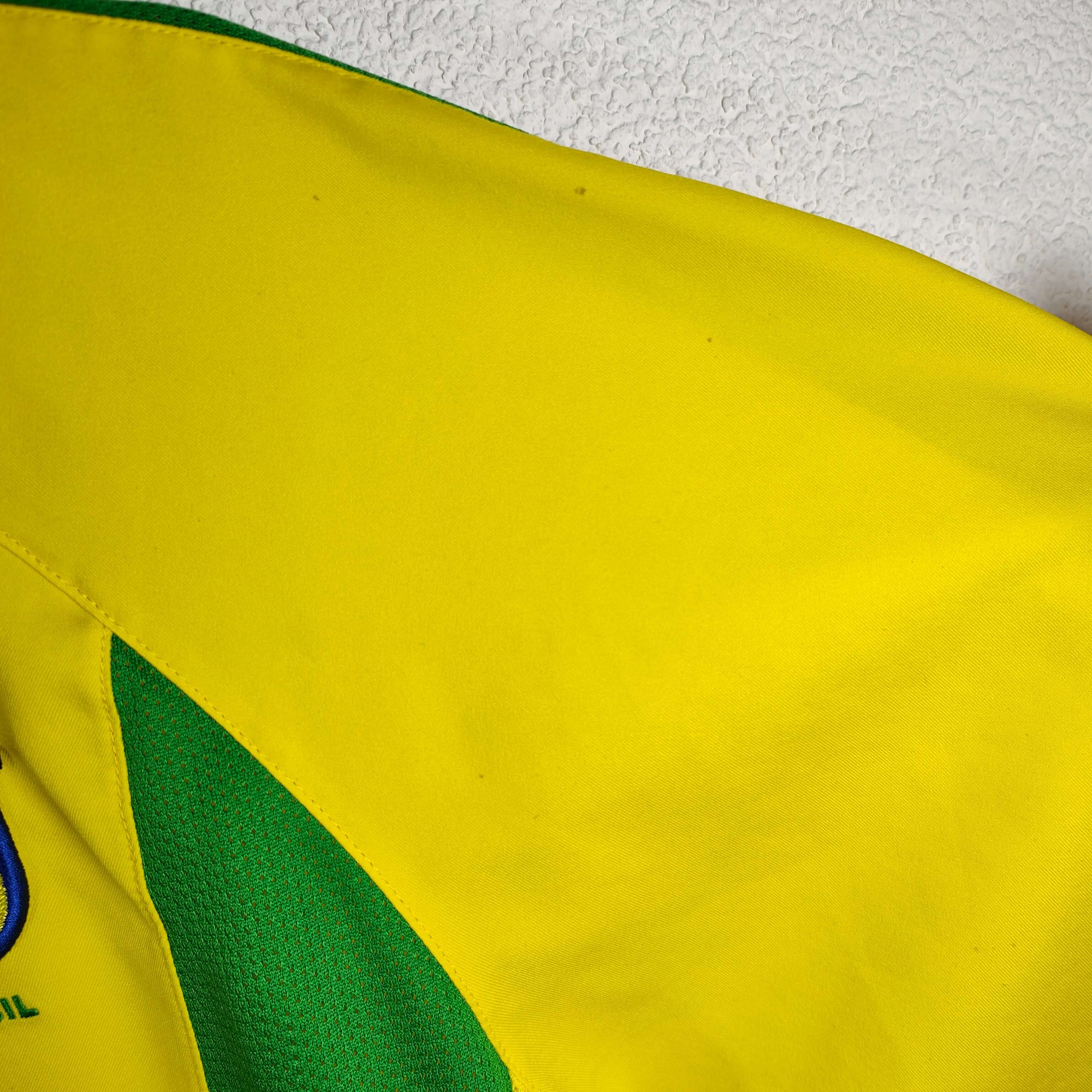 2002-04 Brazil Home Shirt Ronaldo