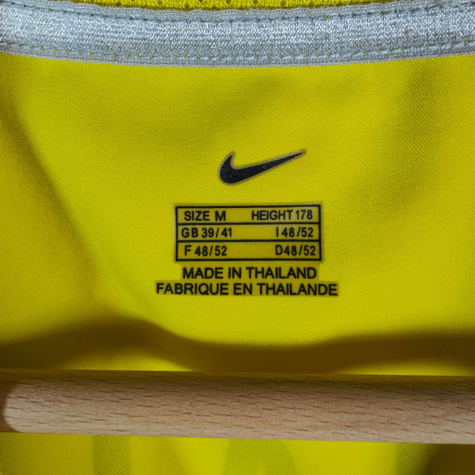 2002-04 Brazil Home Shirt Ronaldo