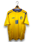 2005-06 Sweden Home Shirt Larsson